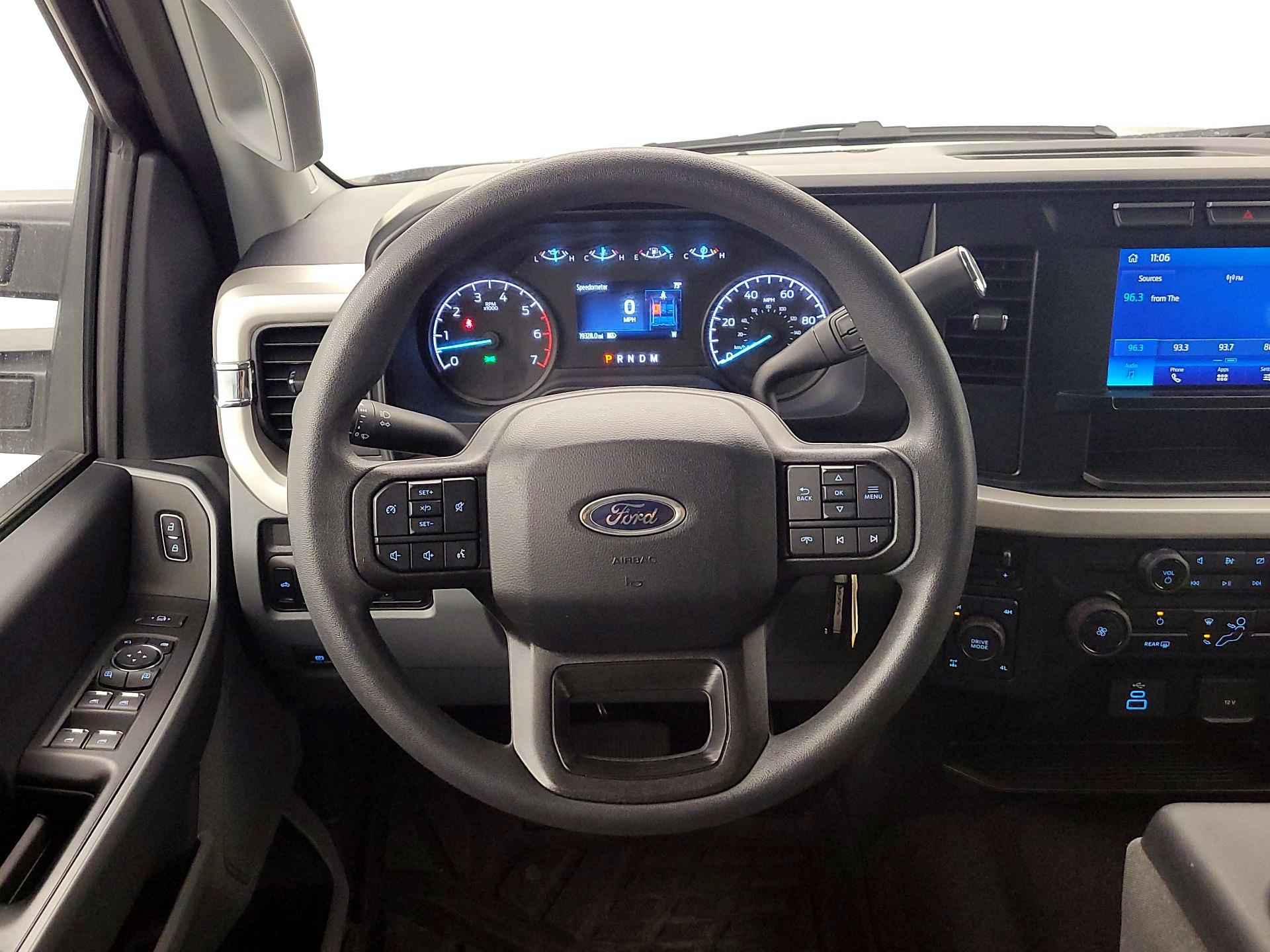 Thumbnail: 2024 Ford F-250 - 10