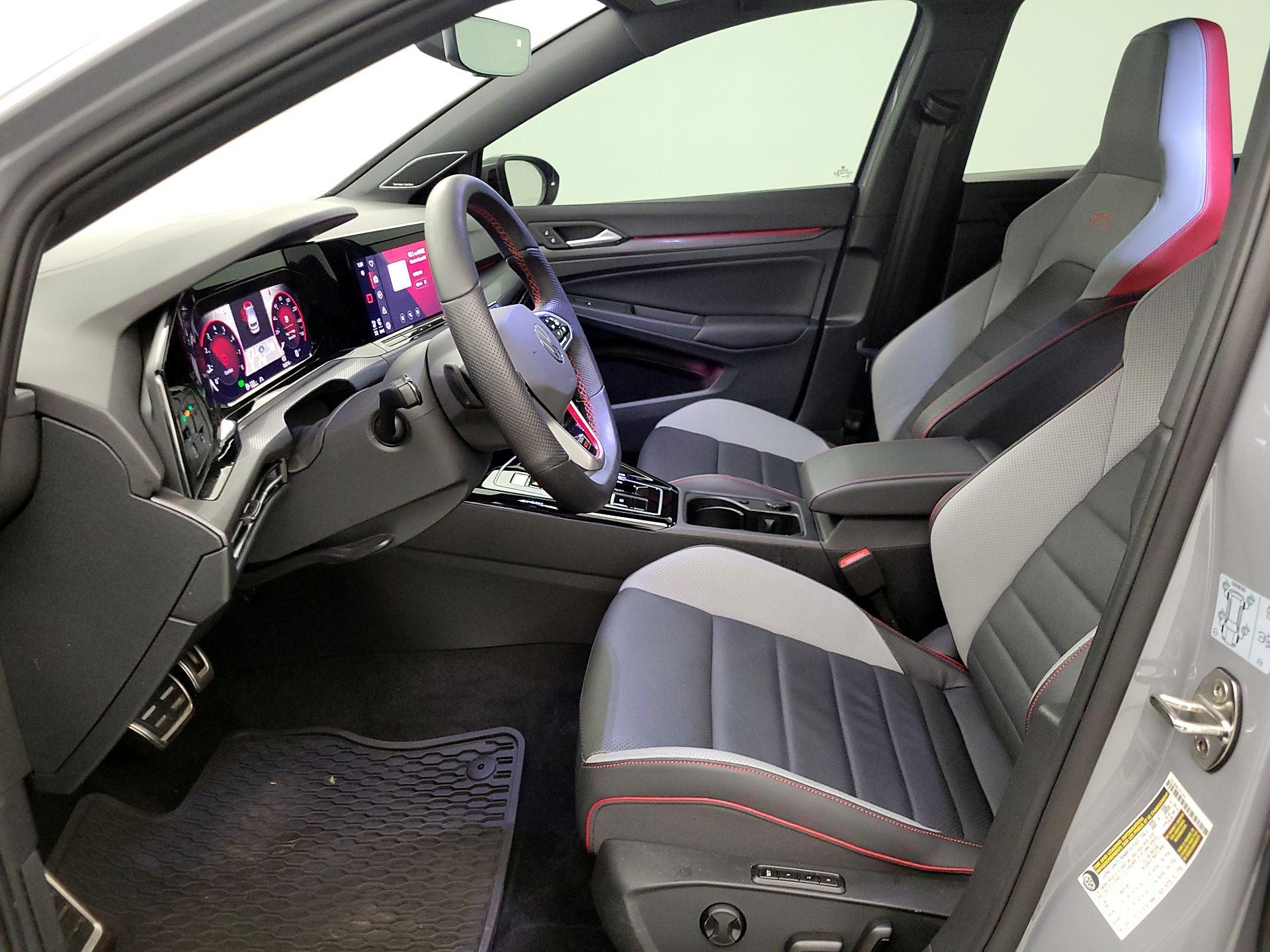Thumbnail: 2023 Volkswagen Golf - 11