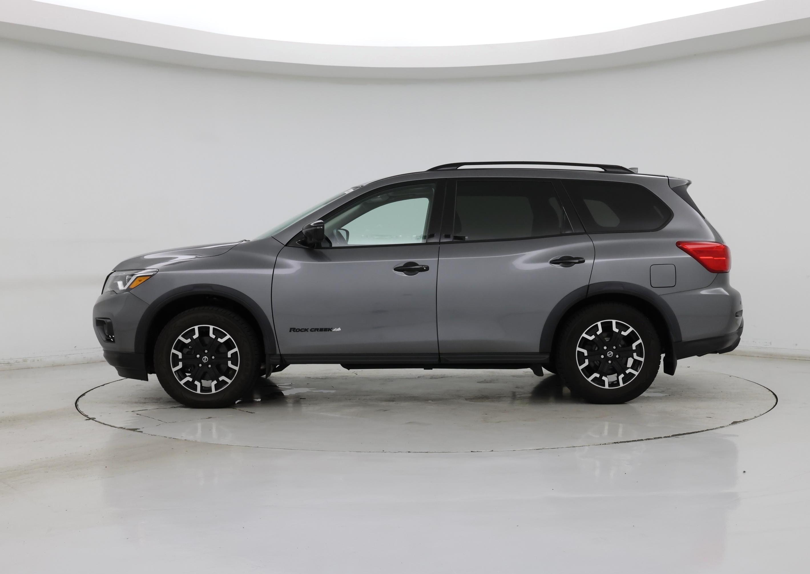 Thumbnail: 2020 Nissan Pathfinder - 3
