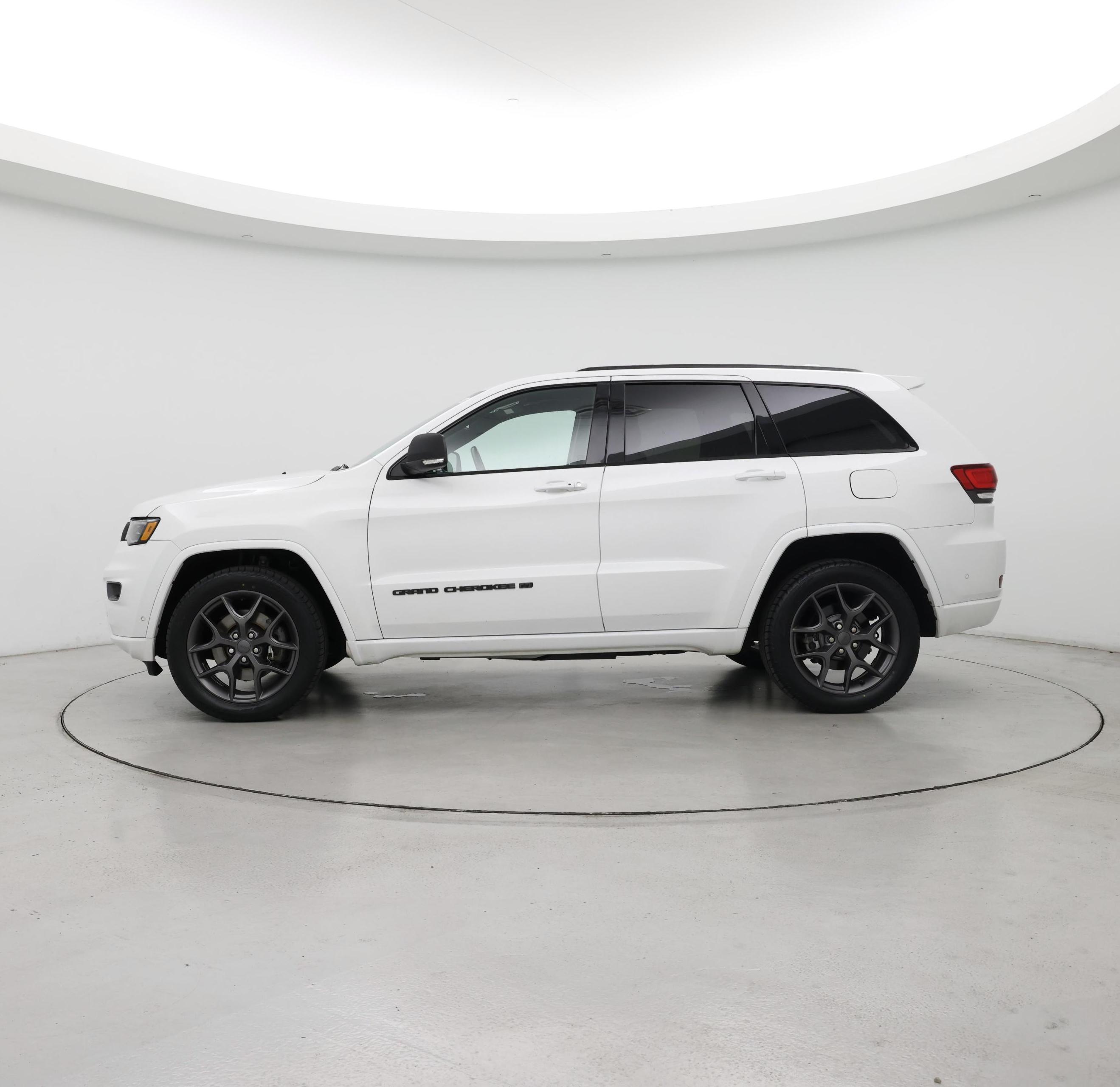Thumbnail: 2021 Jeep Grand Cherokee - 3