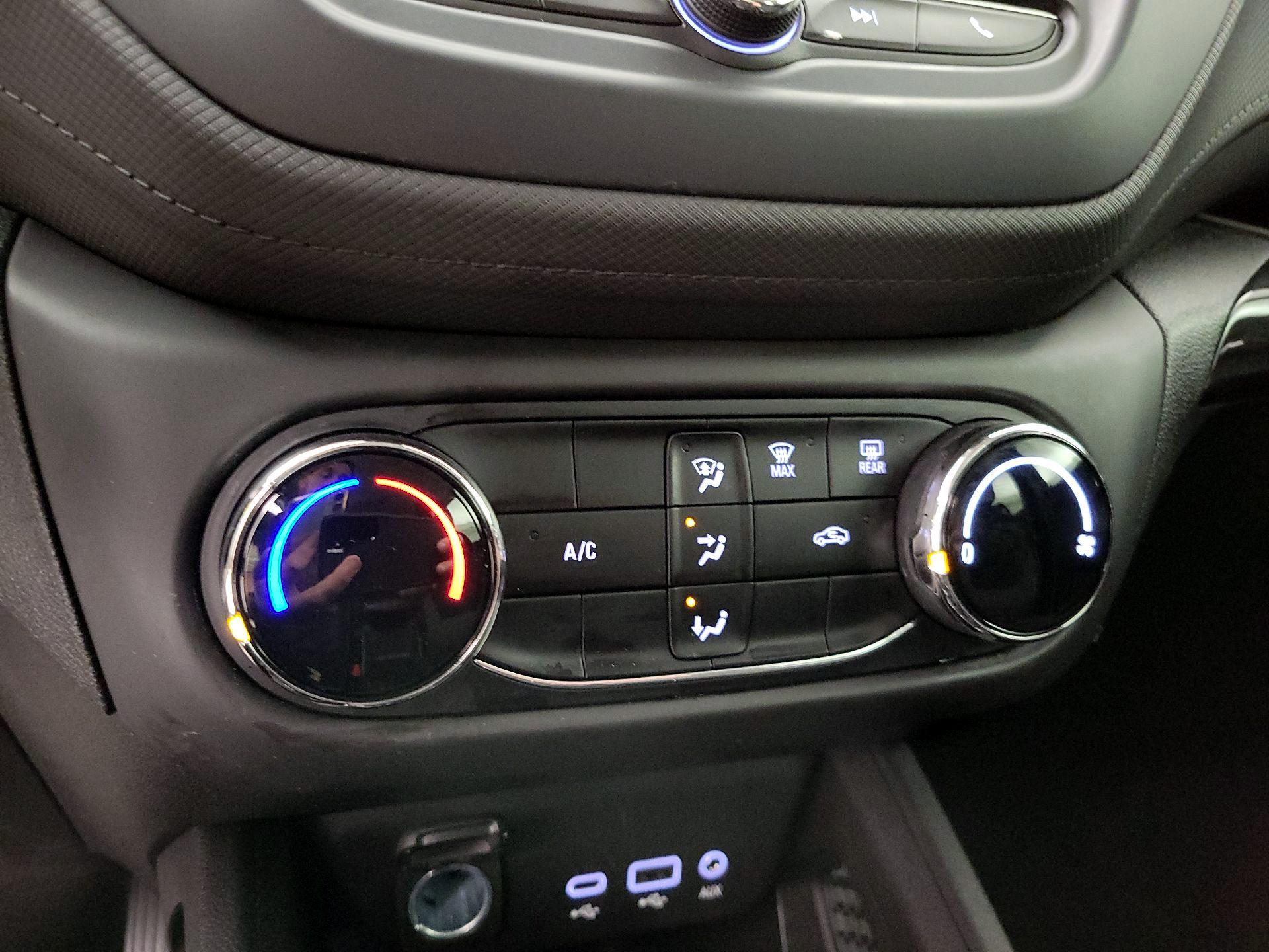 Thumbnail: 2021 Chevrolet TrailBlazer - 16