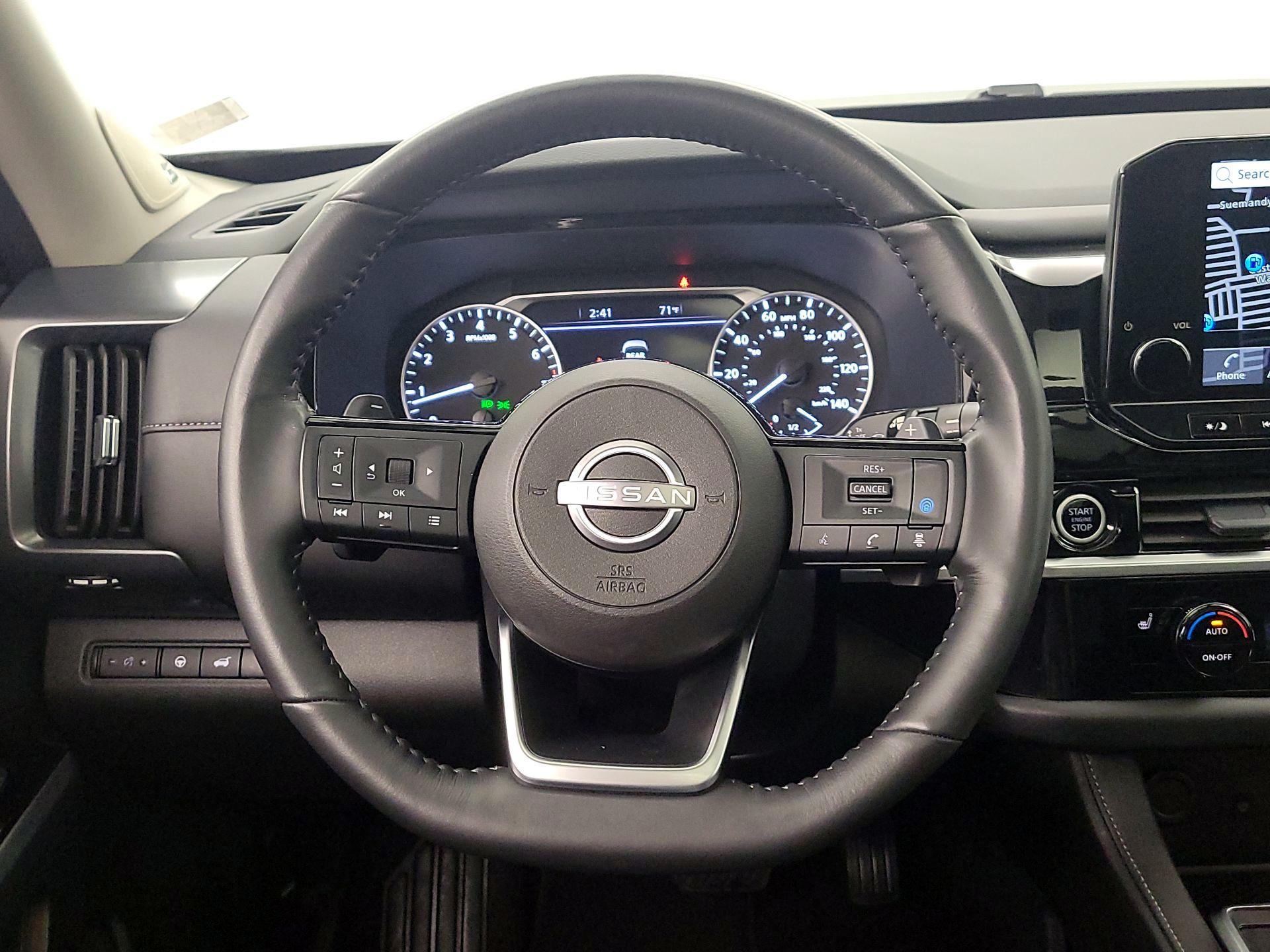 Thumbnail: 2024 Nissan Pathfinder - 10