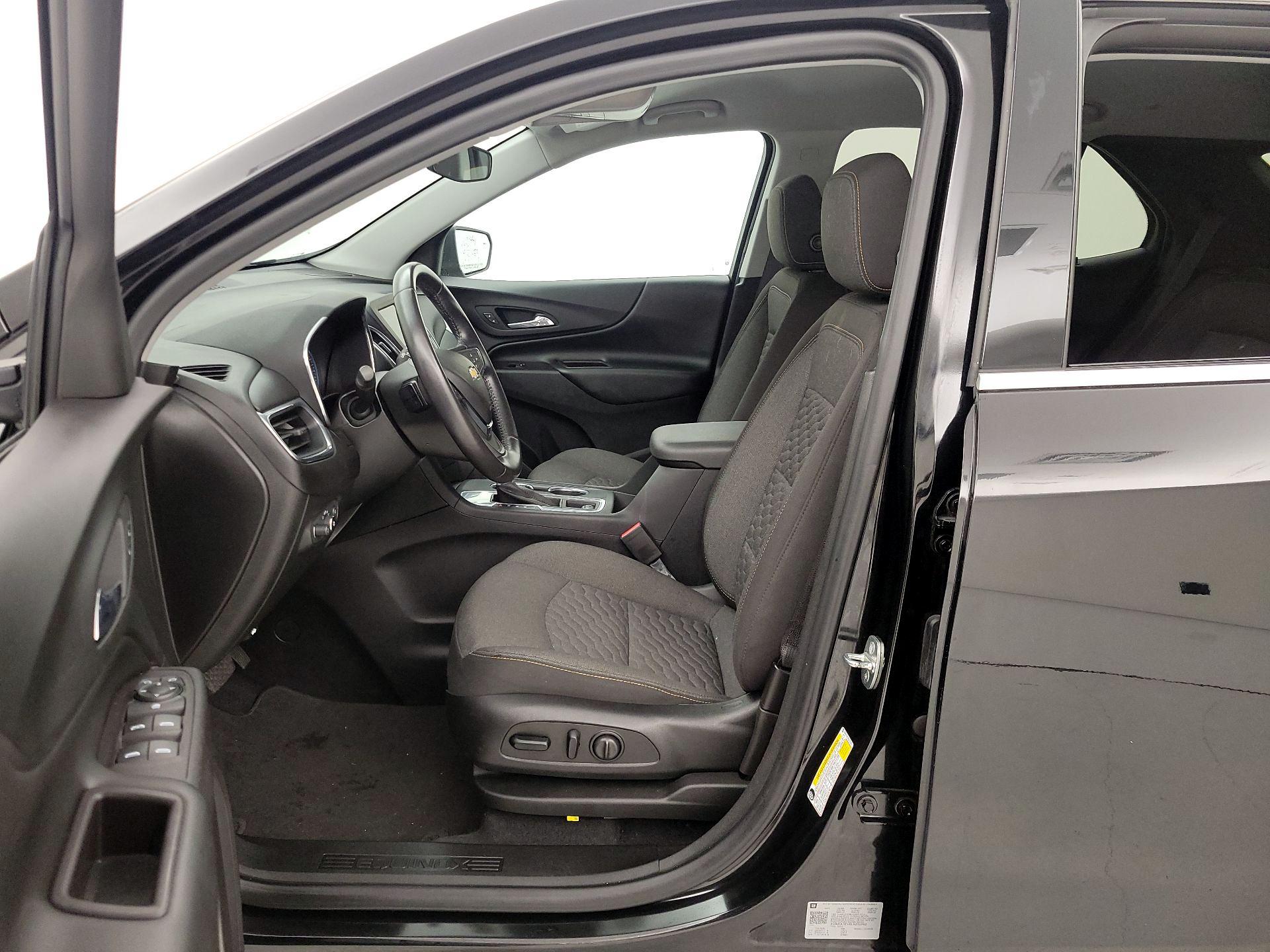 Thumbnail: 2020 Chevrolet Equinox - 11