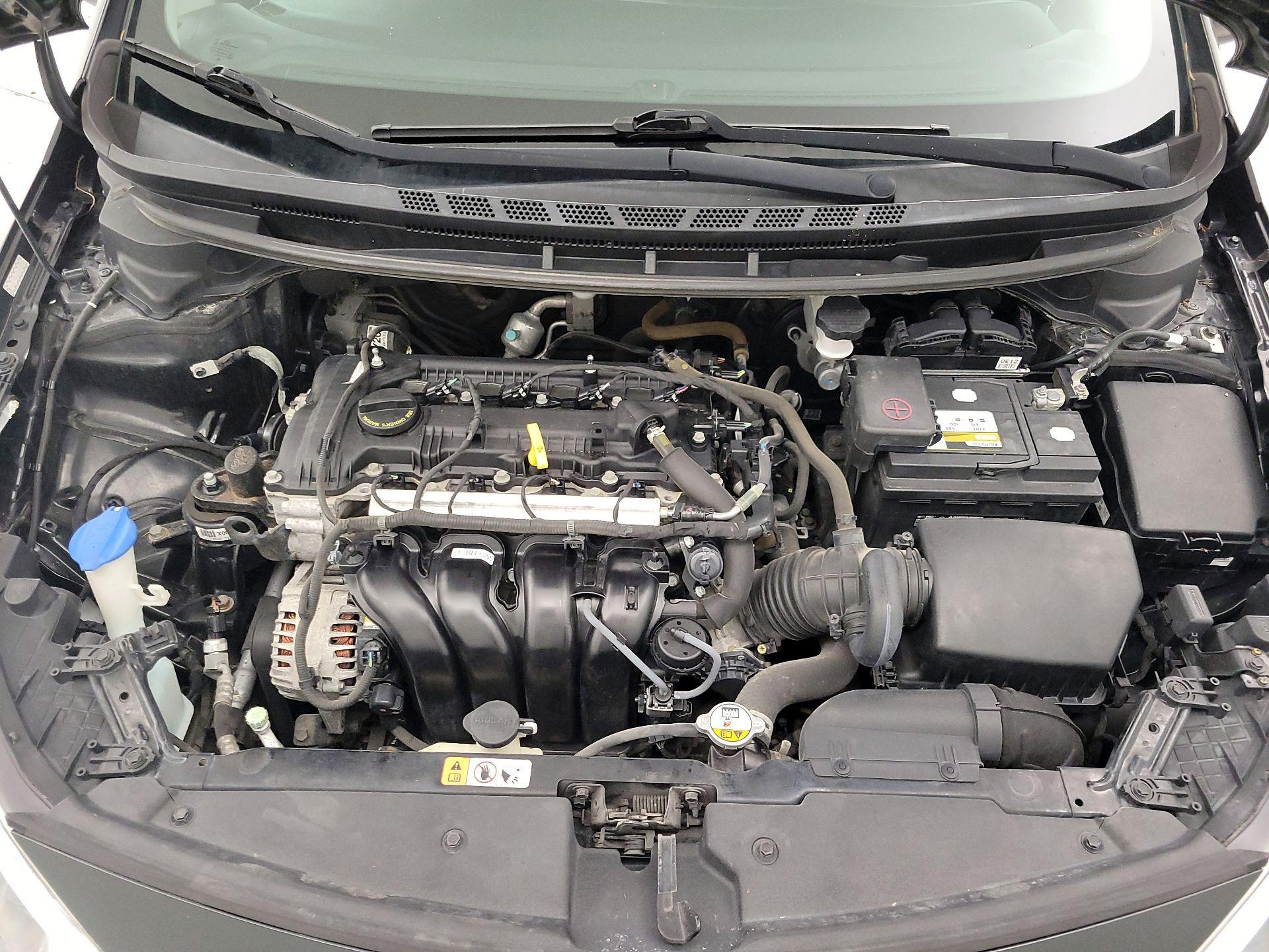 Thumbnail: 2016 Kia Forte - 20
