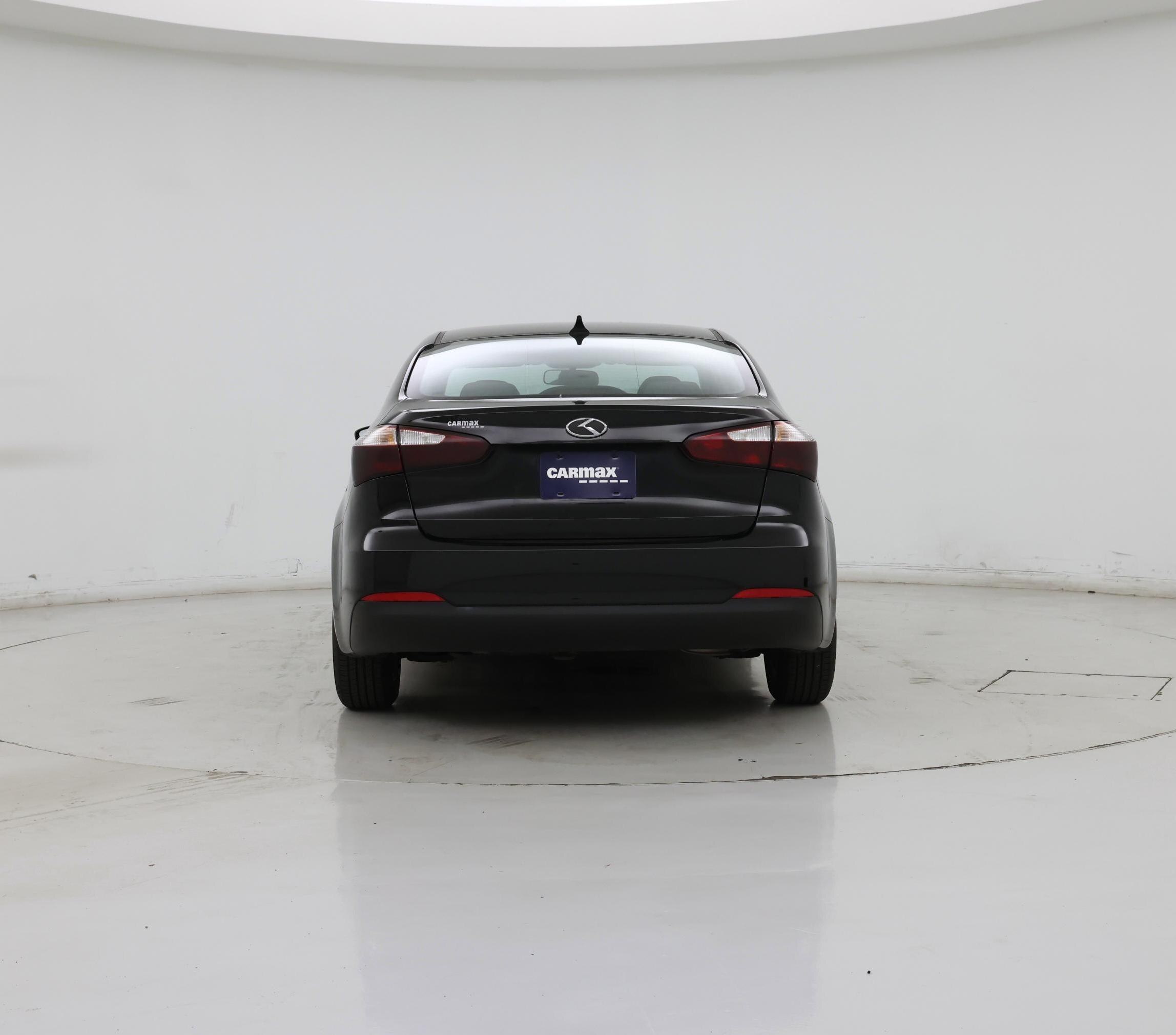 Thumbnail: 2016 Kia Forte - 6