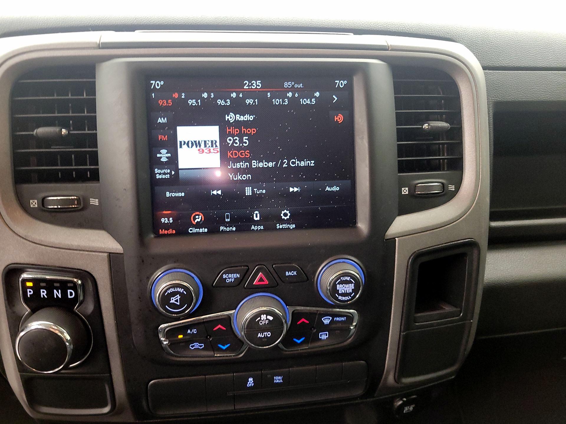 Thumbnail: 2021 RAM 1500 Classic - 15