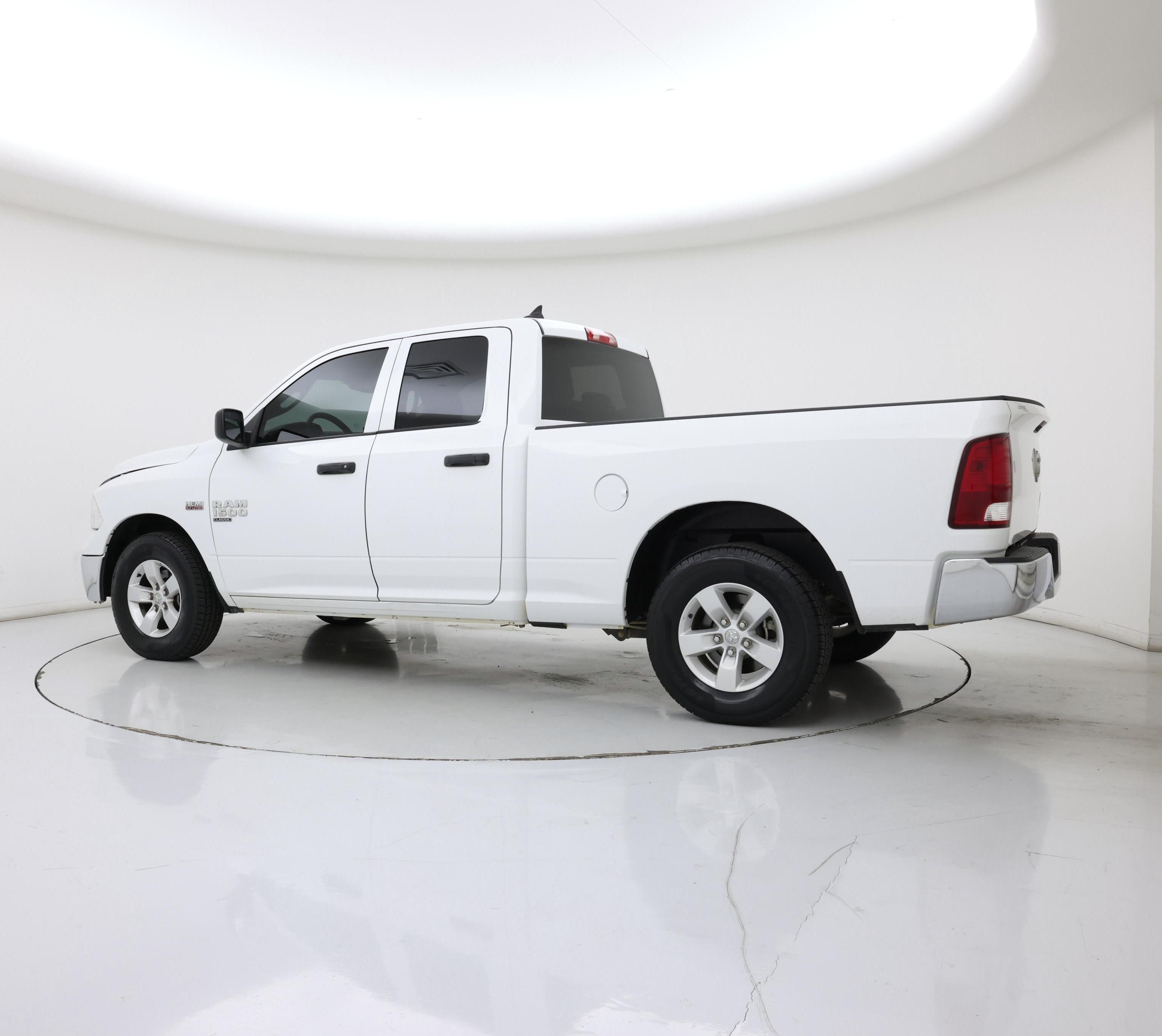 Thumbnail: 2021 RAM 1500 Classic - 6