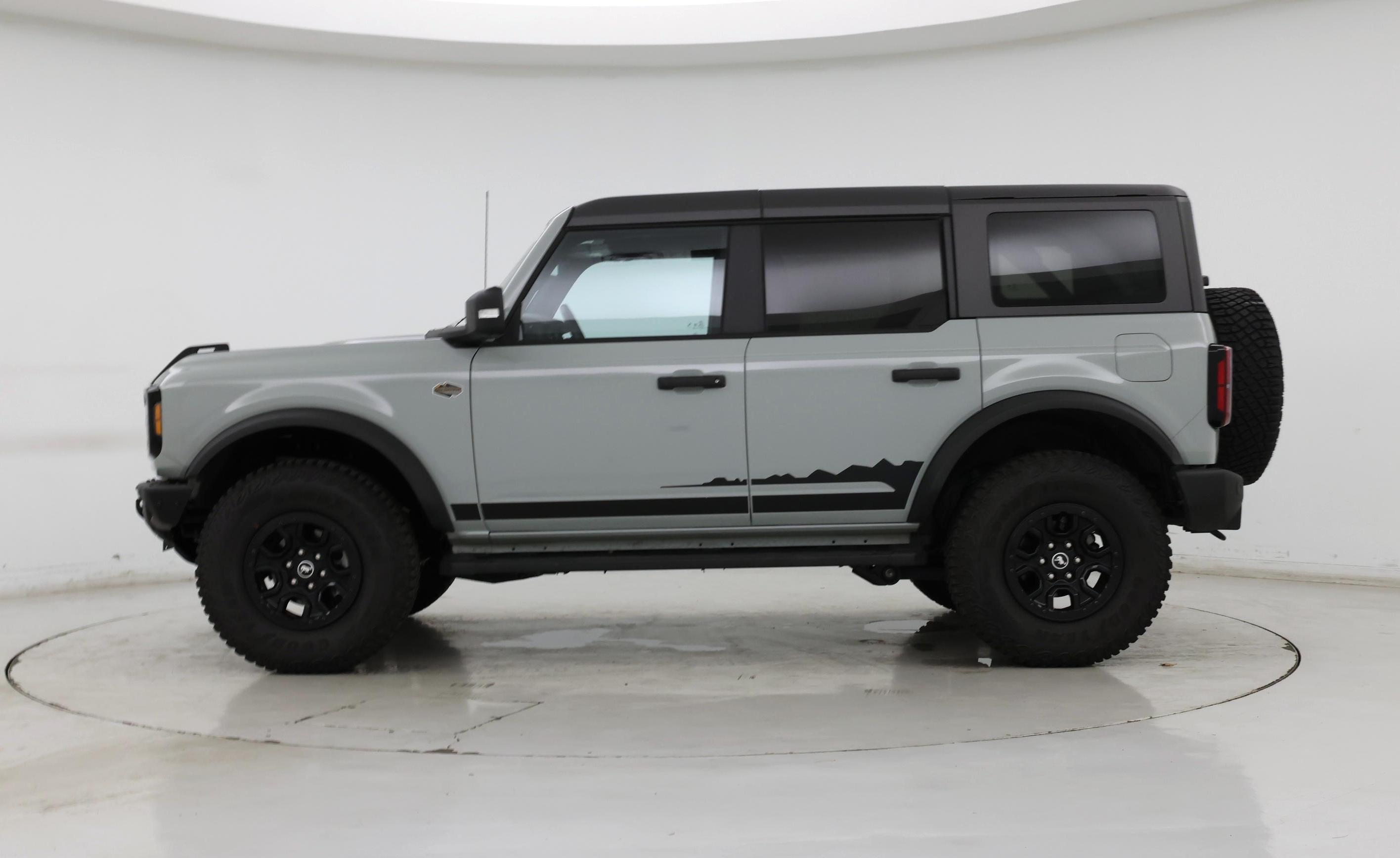 Thumbnail: 2024 Ford Bronco - 3