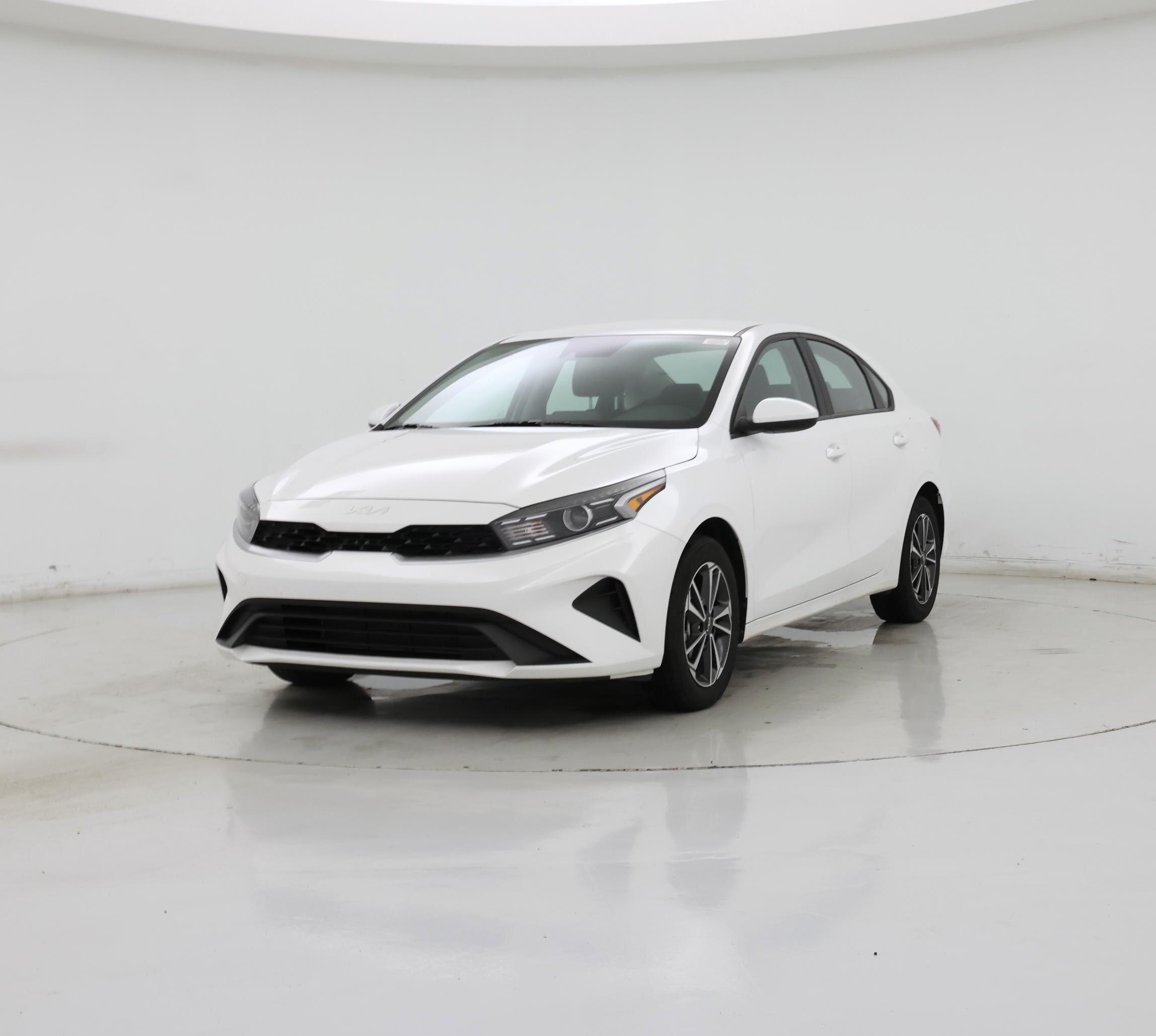 Thumbnail: 2024 Kia Forte - 4