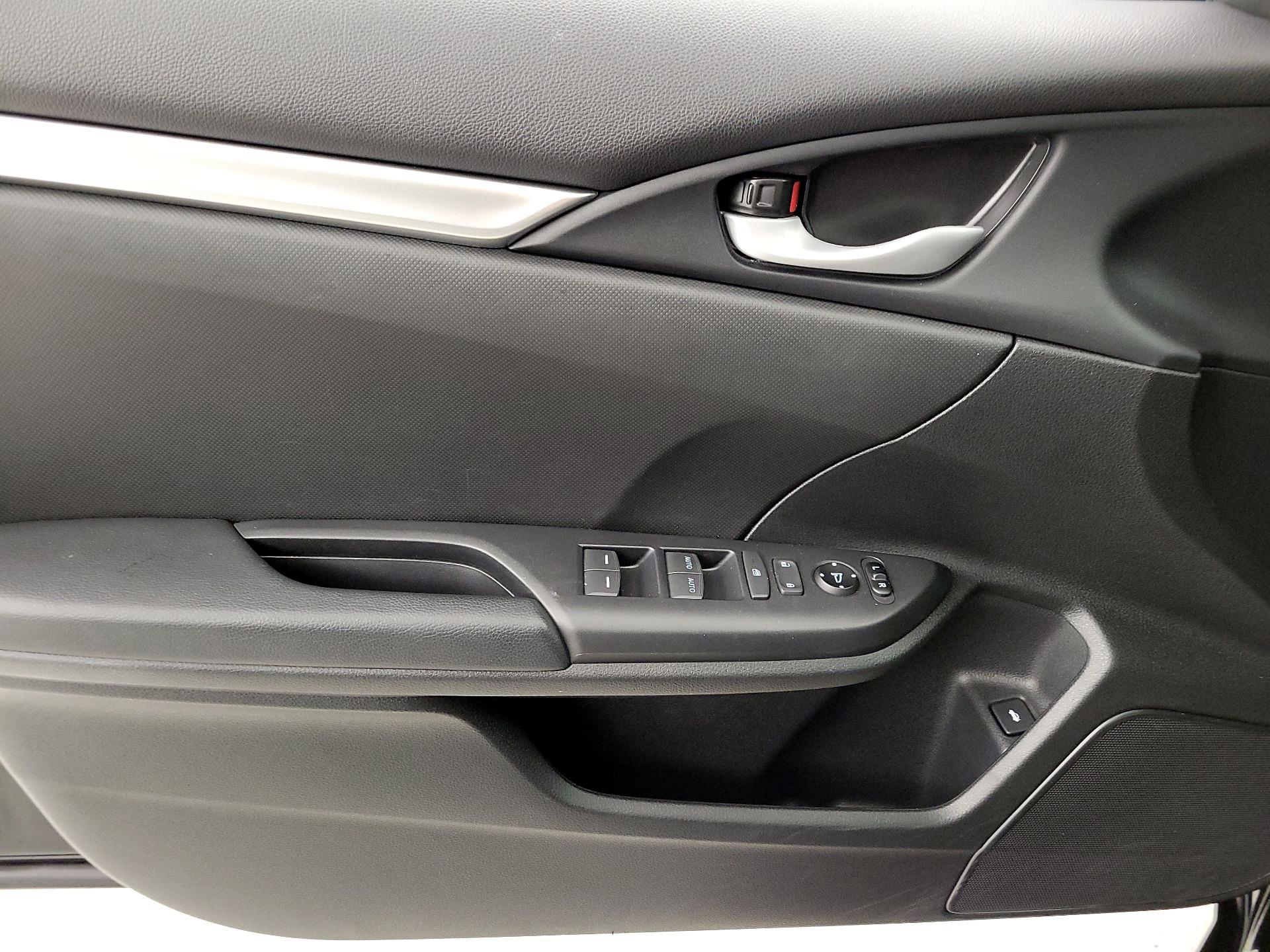 Thumbnail: 2020 Honda Civic - 12