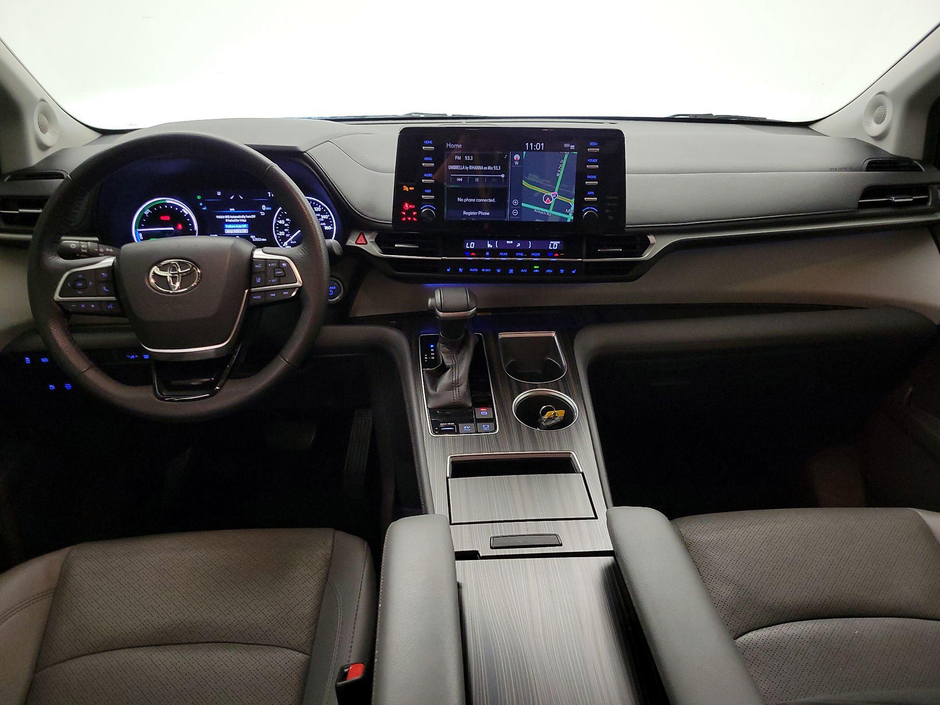Thumbnail: 2021 Toyota Sienna - 9