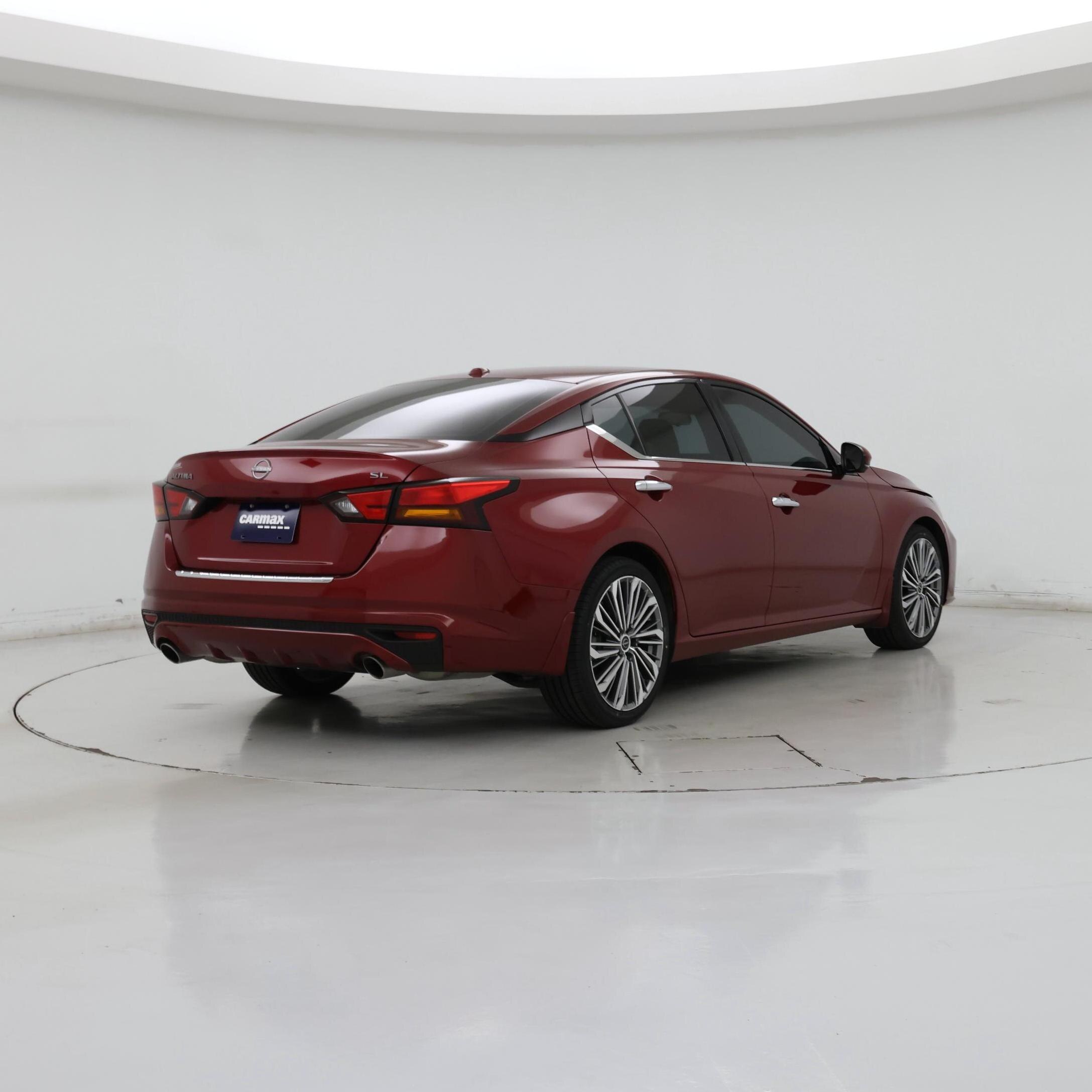 Thumbnail: 2023 Nissan Altima - 8