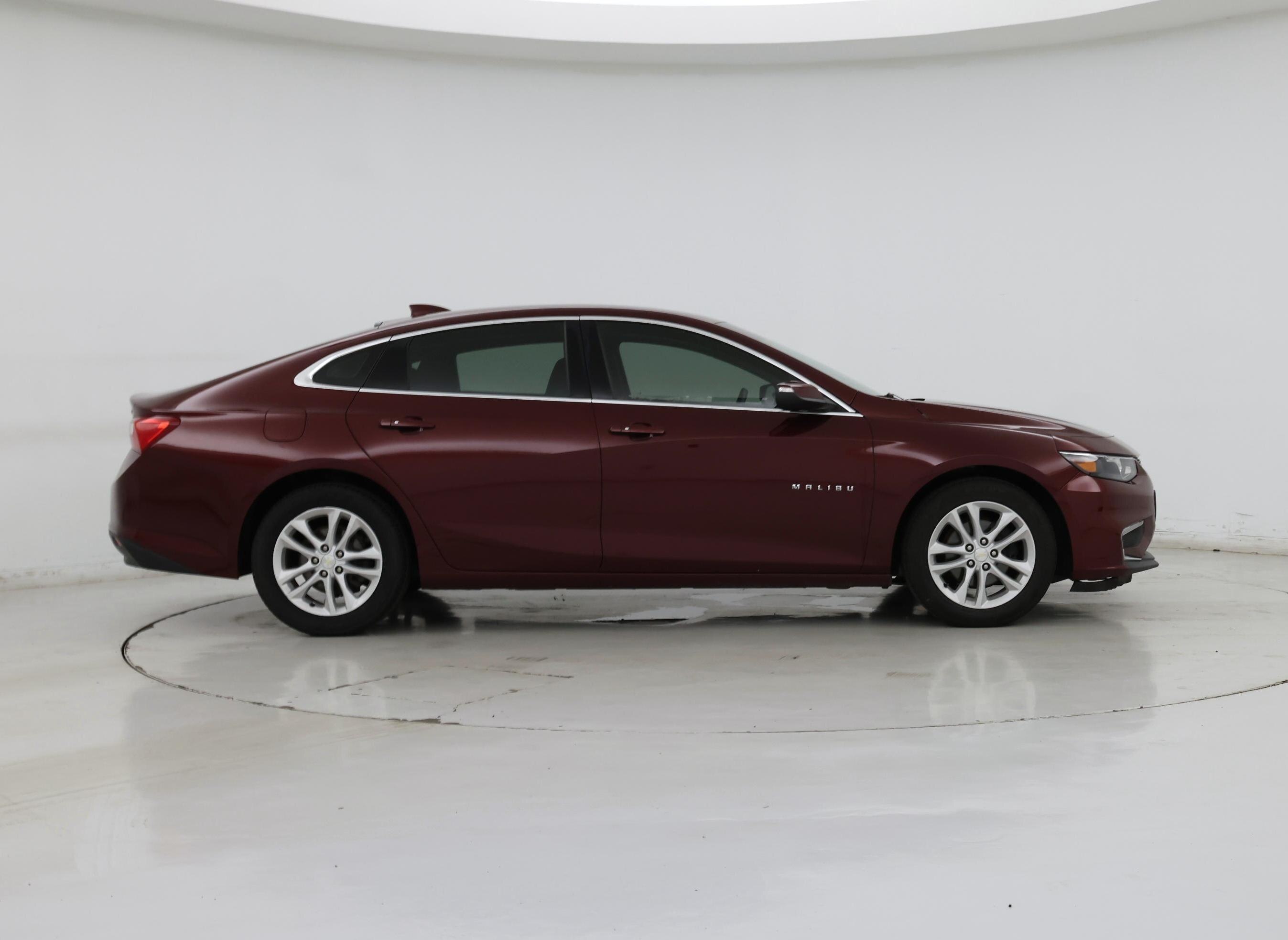 Thumbnail: 2016 Chevrolet Malibu - 7