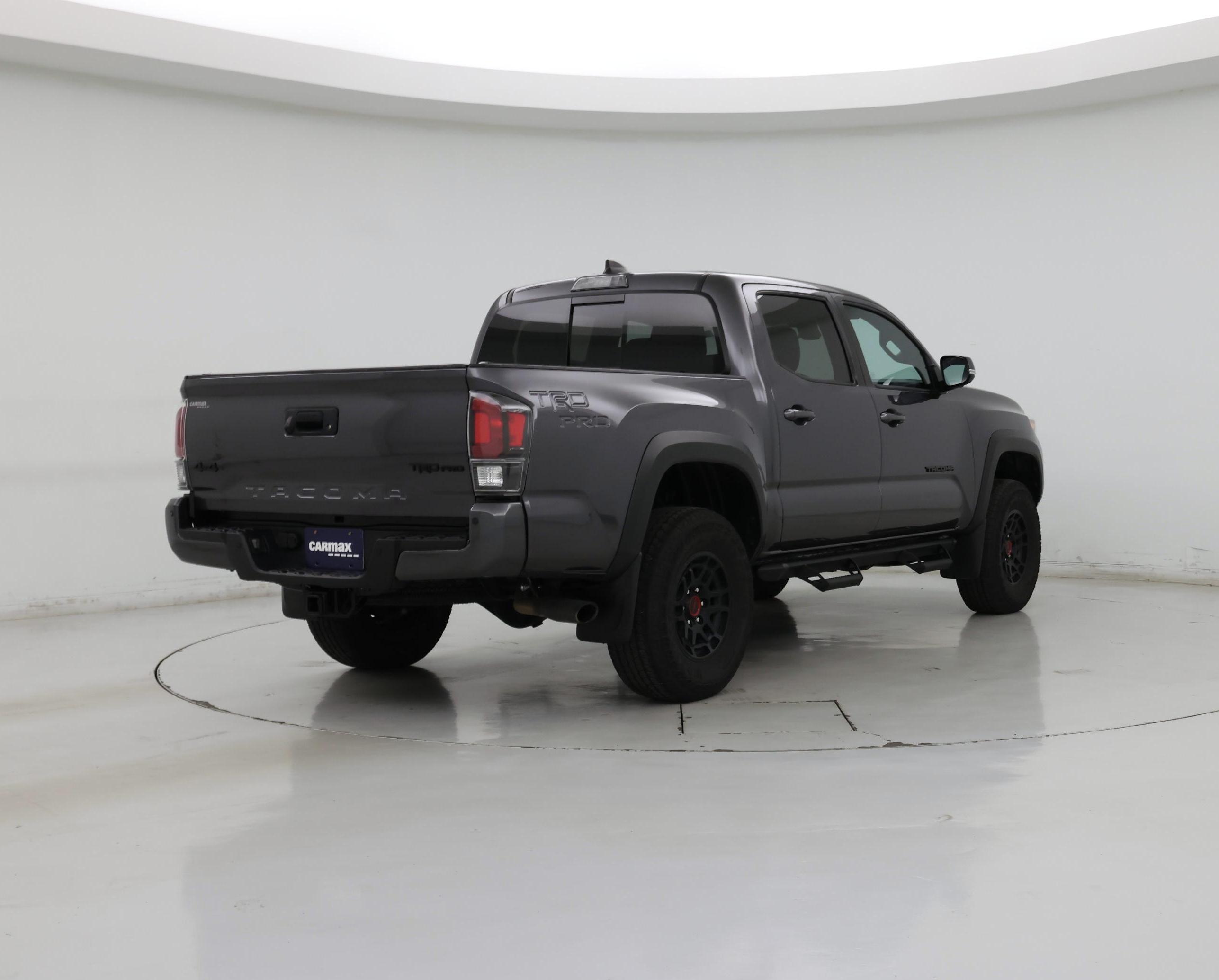 Thumbnail: 2022 Toyota Tacoma - 8