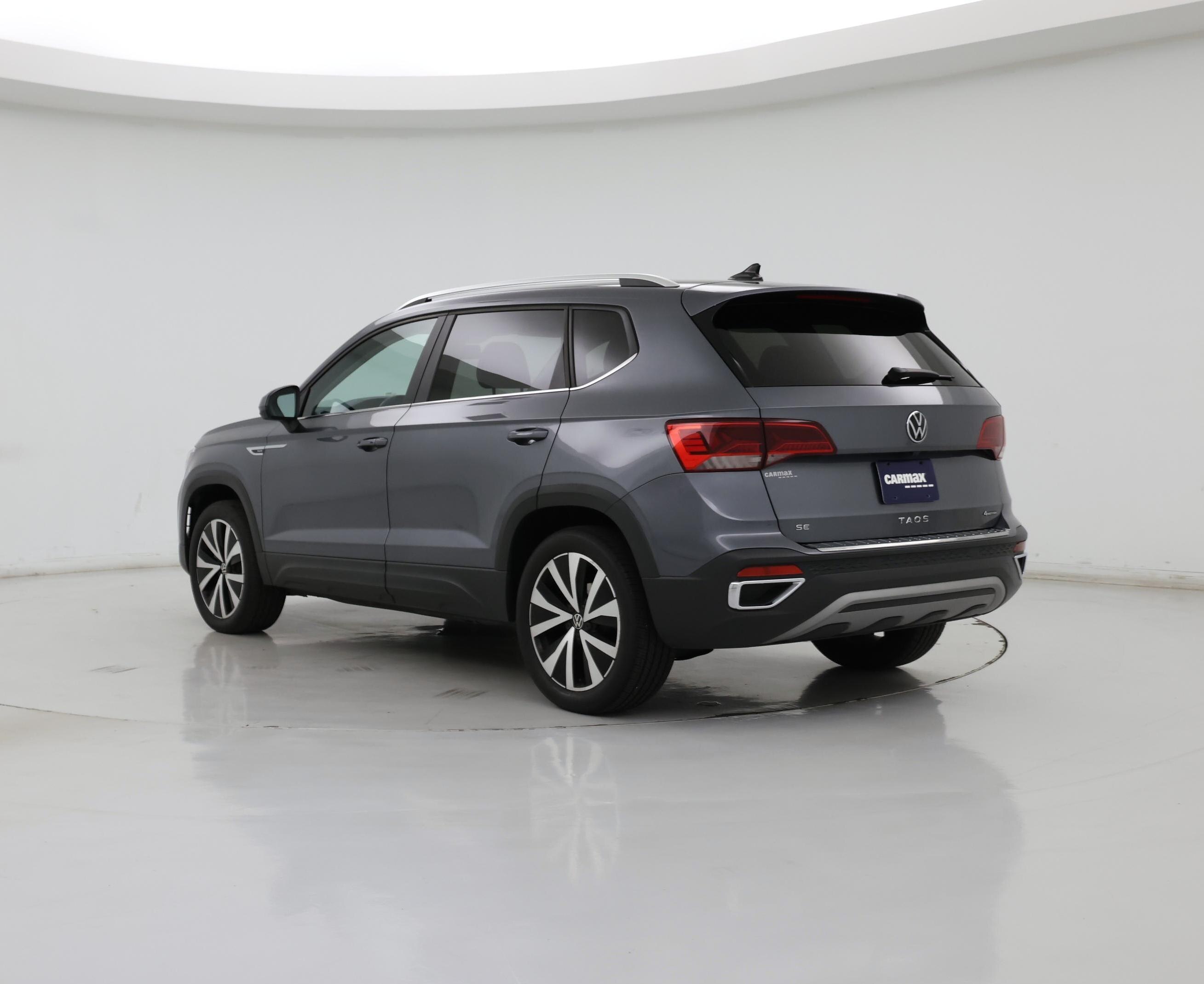 Thumbnail: 2022 Volkswagen Taos - 2