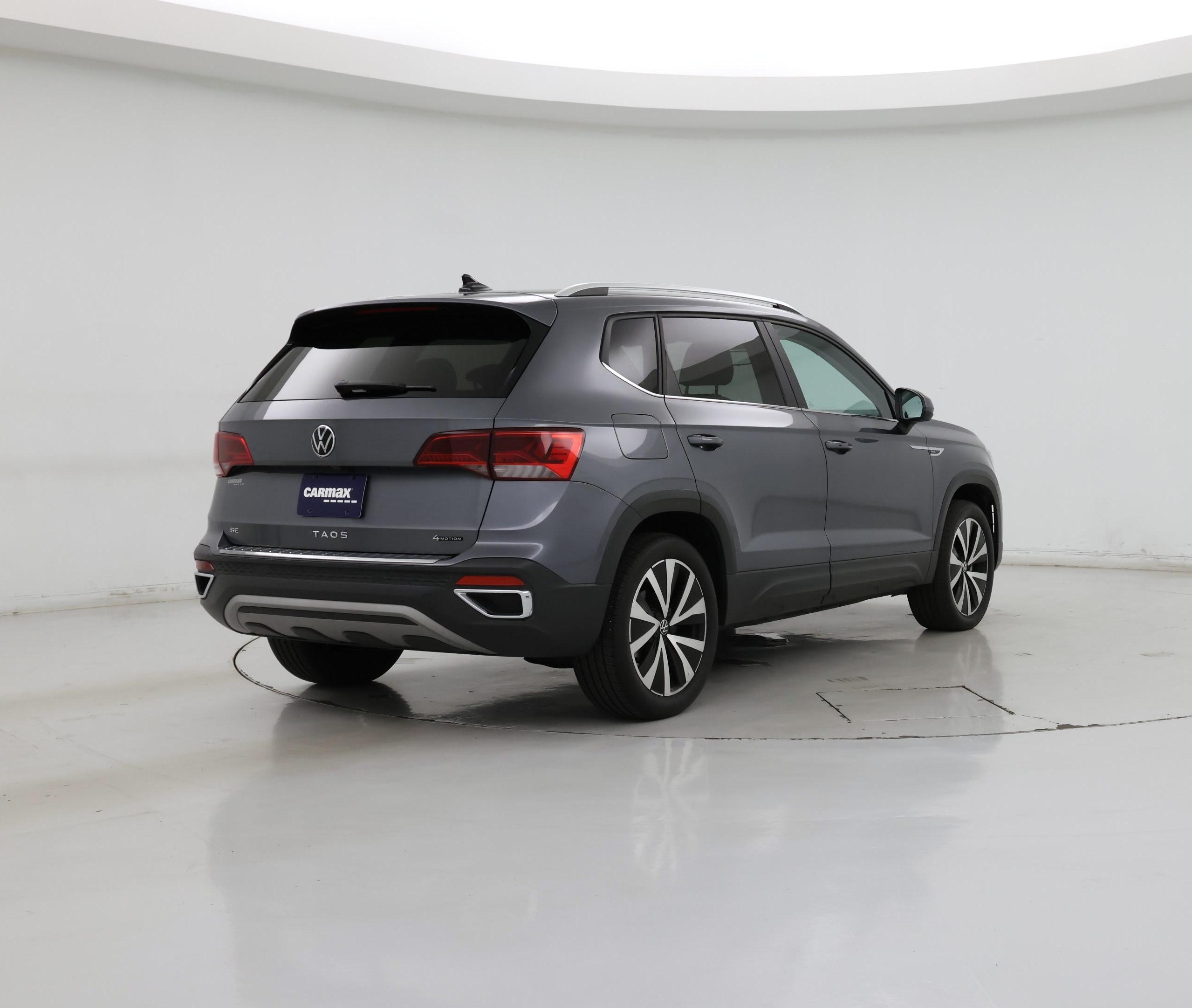 Thumbnail: 2022 Volkswagen Taos - 8