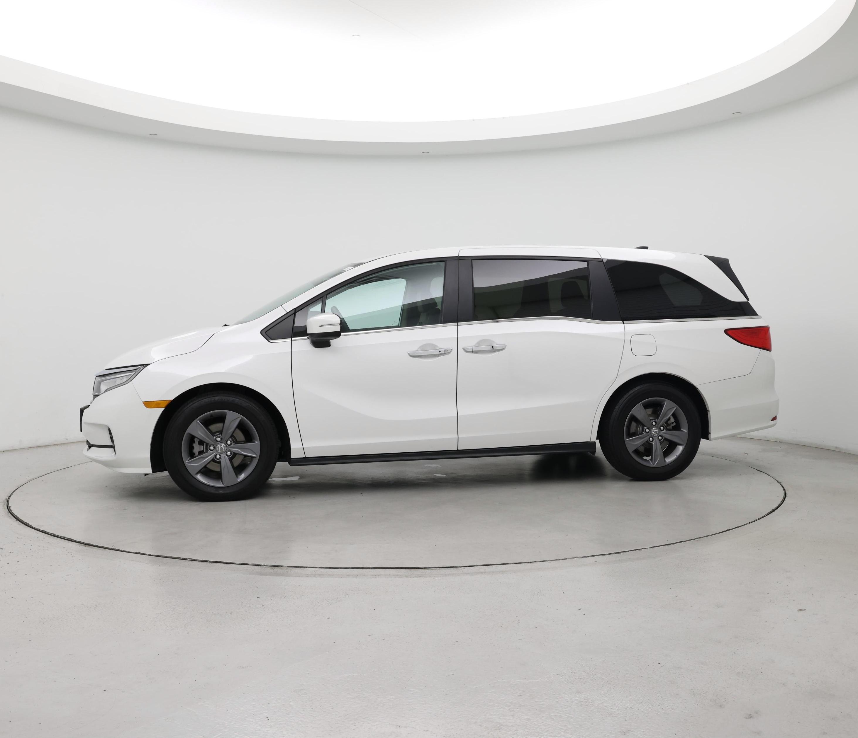 Thumbnail: 2024 Honda Odyssey - 3