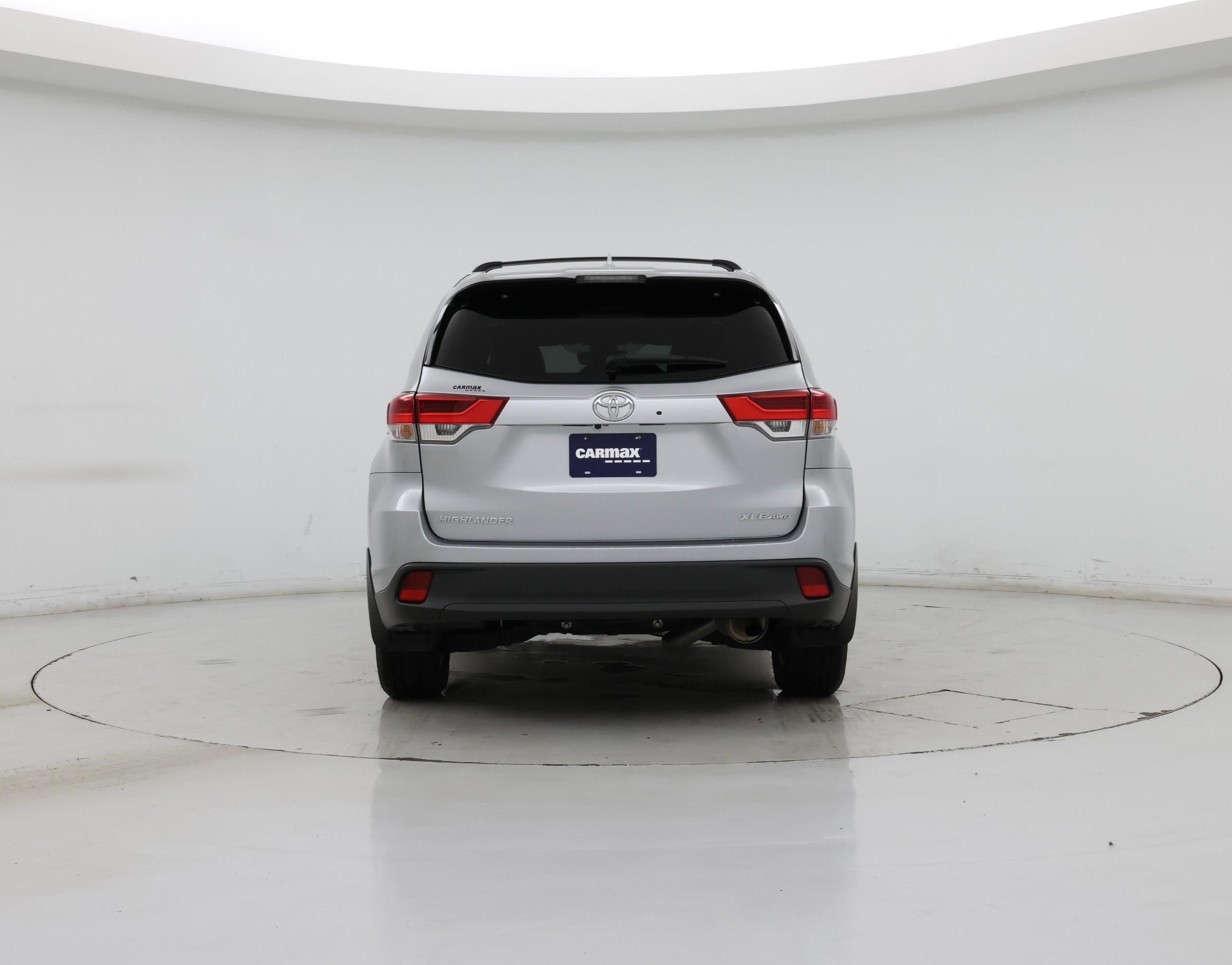 Thumbnail: 2018 Toyota Highlander - 6