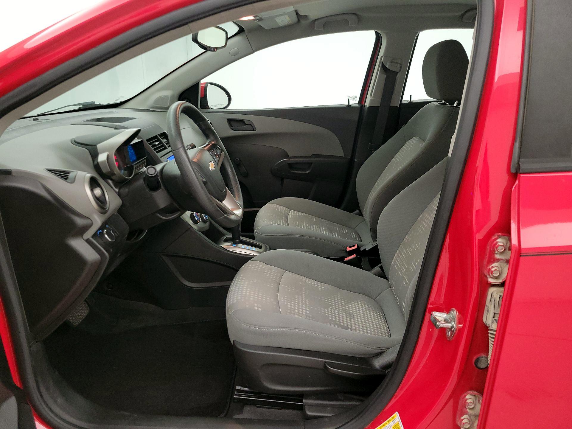 Thumbnail: 2015 Chevrolet Sonic - 11