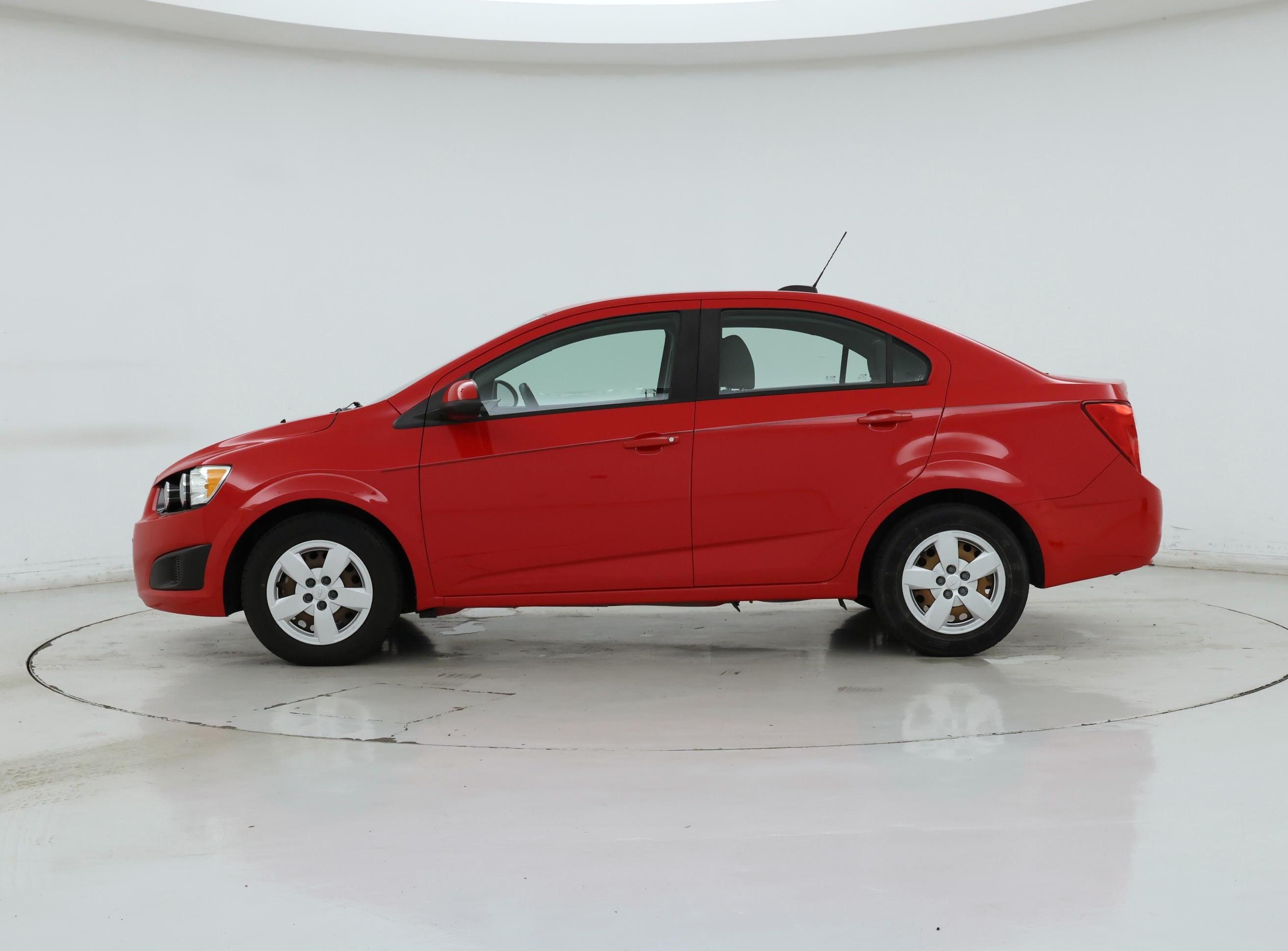 Thumbnail: 2015 Chevrolet Sonic - 3