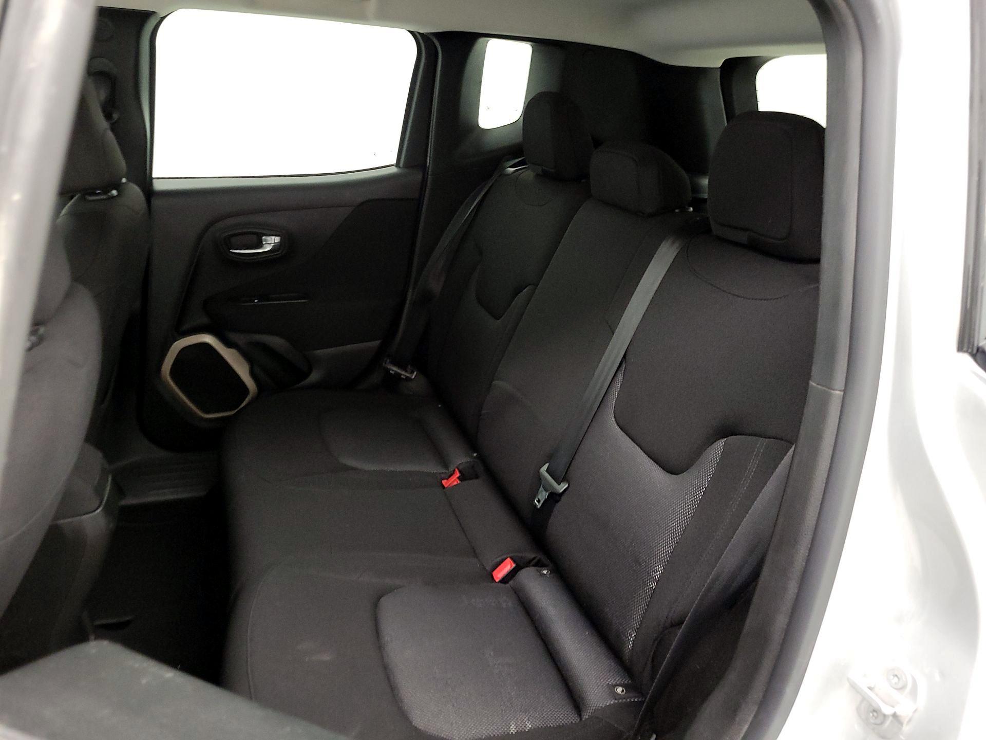 Thumbnail: 2017 Jeep Renegade - 19