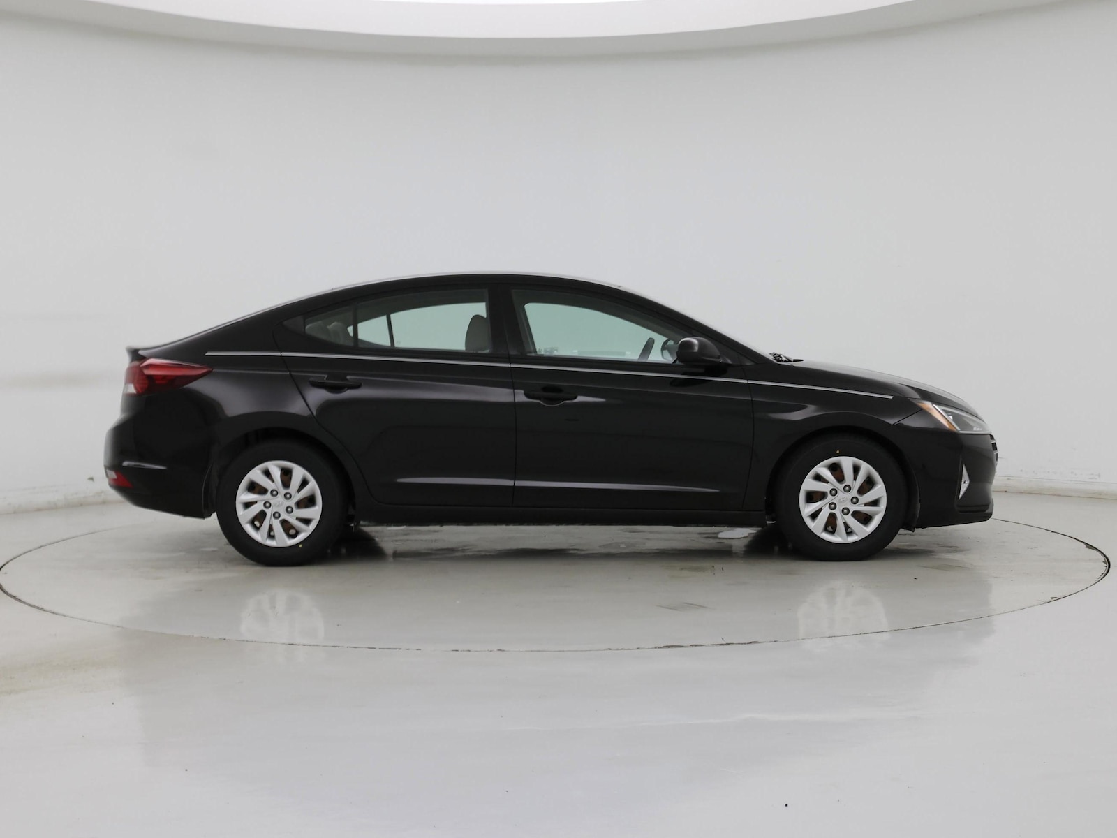 Image 8 of 2020 Hyundai Elantra SE