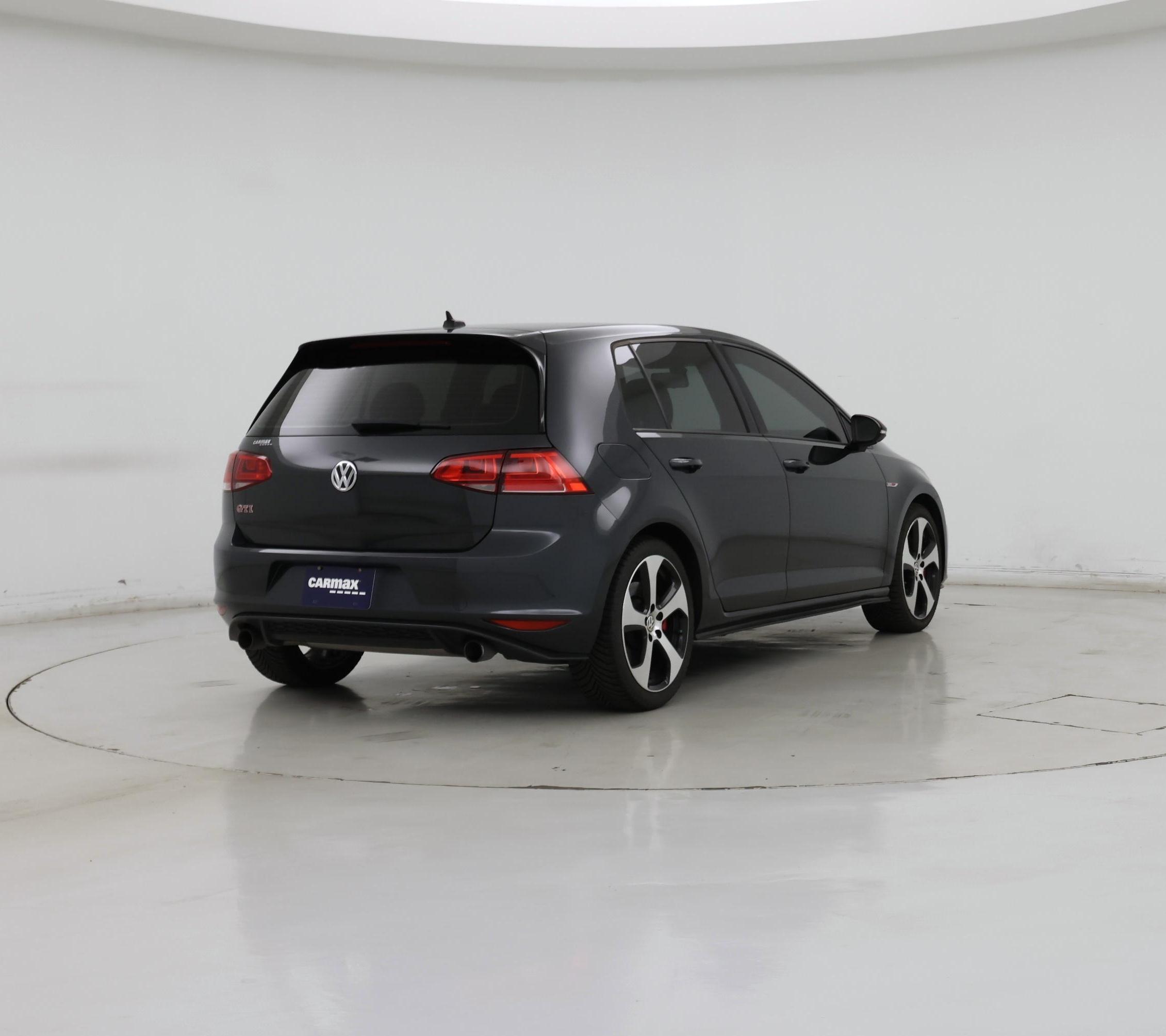 Thumbnail: 2017 Volkswagen Golf - 8