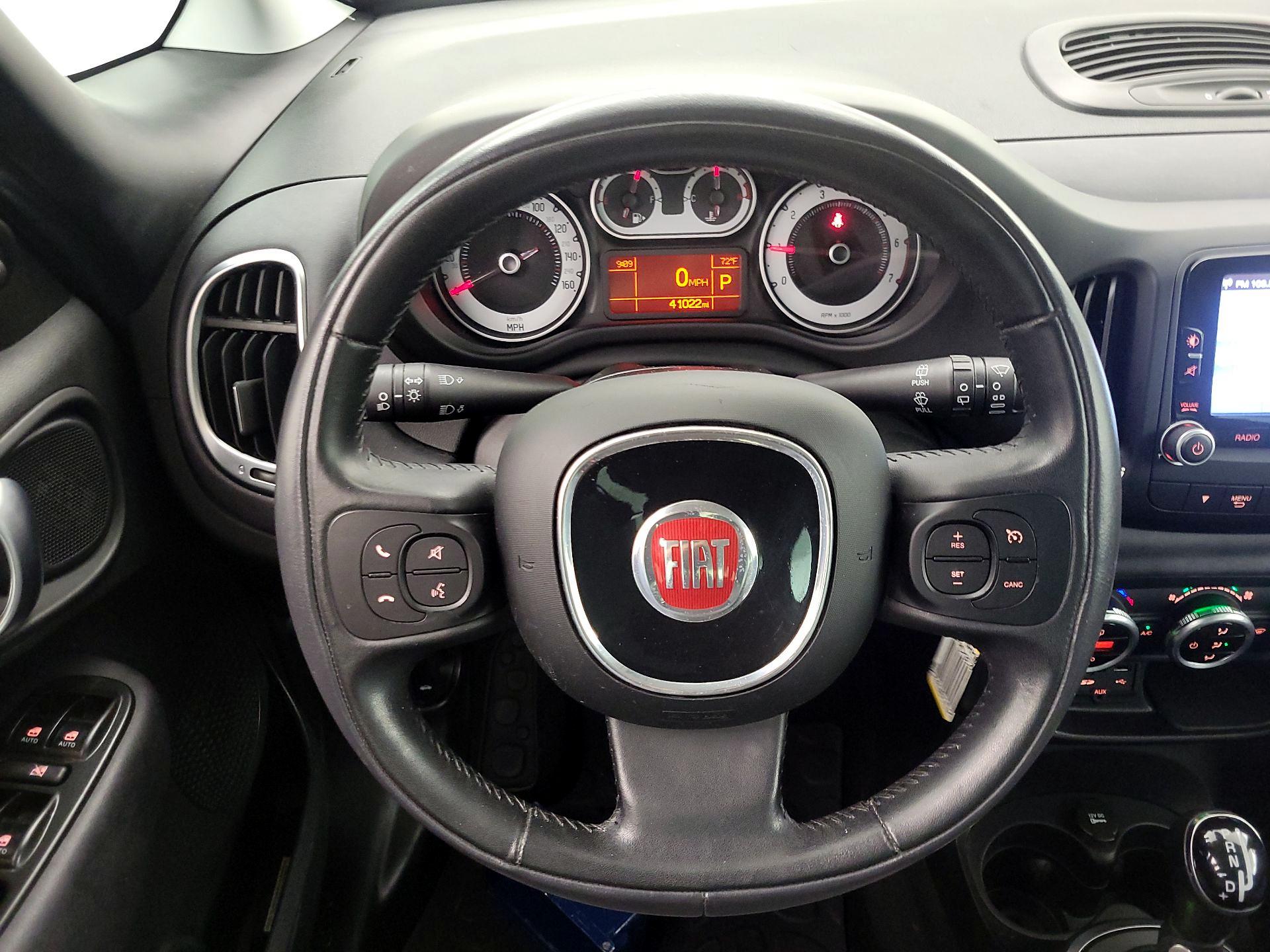 Thumbnail: 2014 Fiat 500L - 10