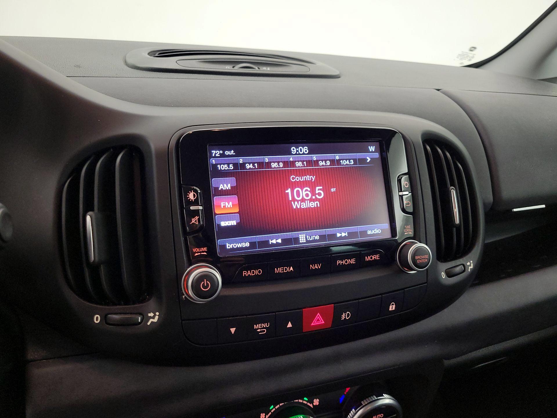 Thumbnail: 2014 Fiat 500L - 16
