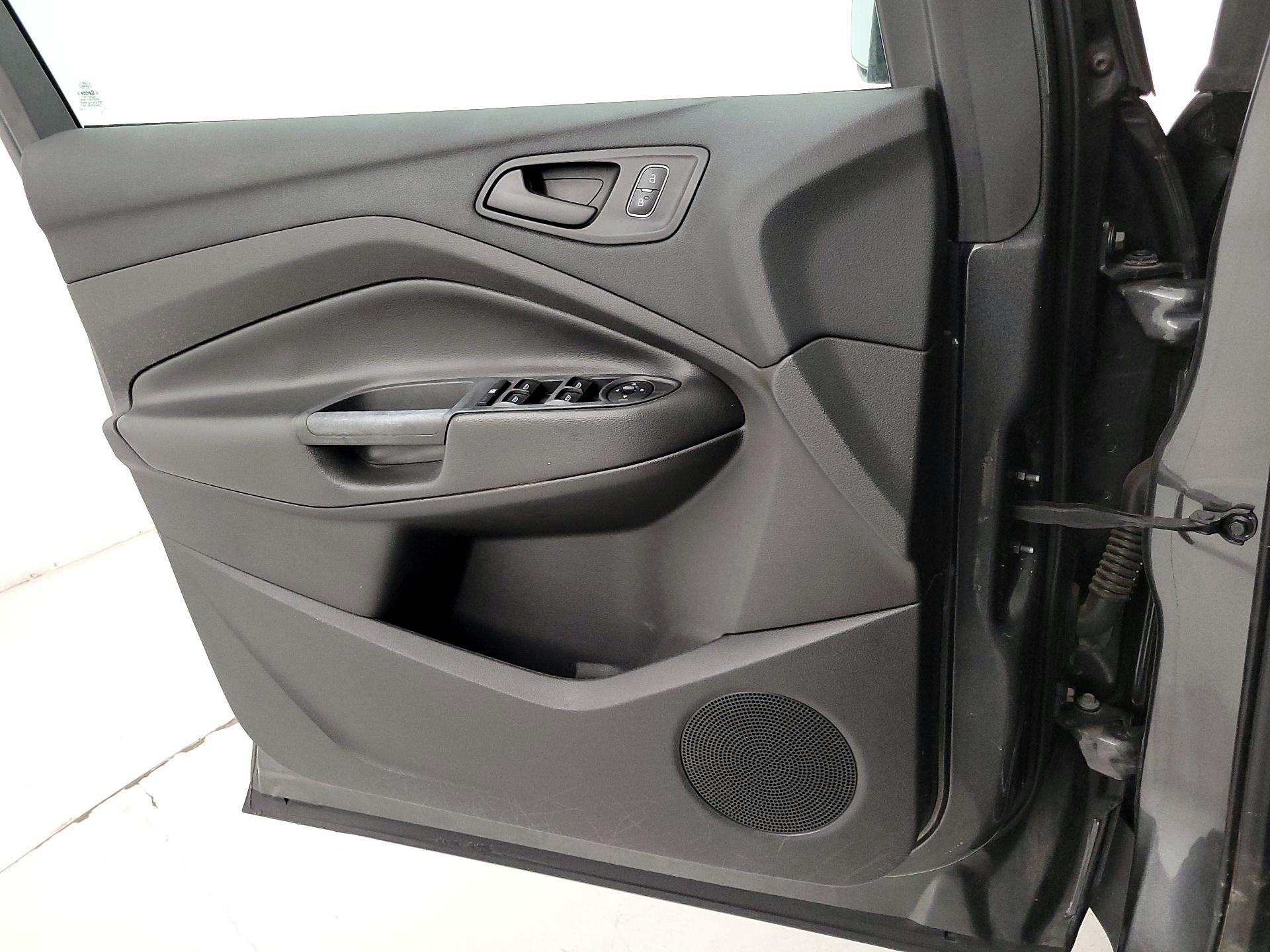 Thumbnail: 2017 Ford Escape - 12