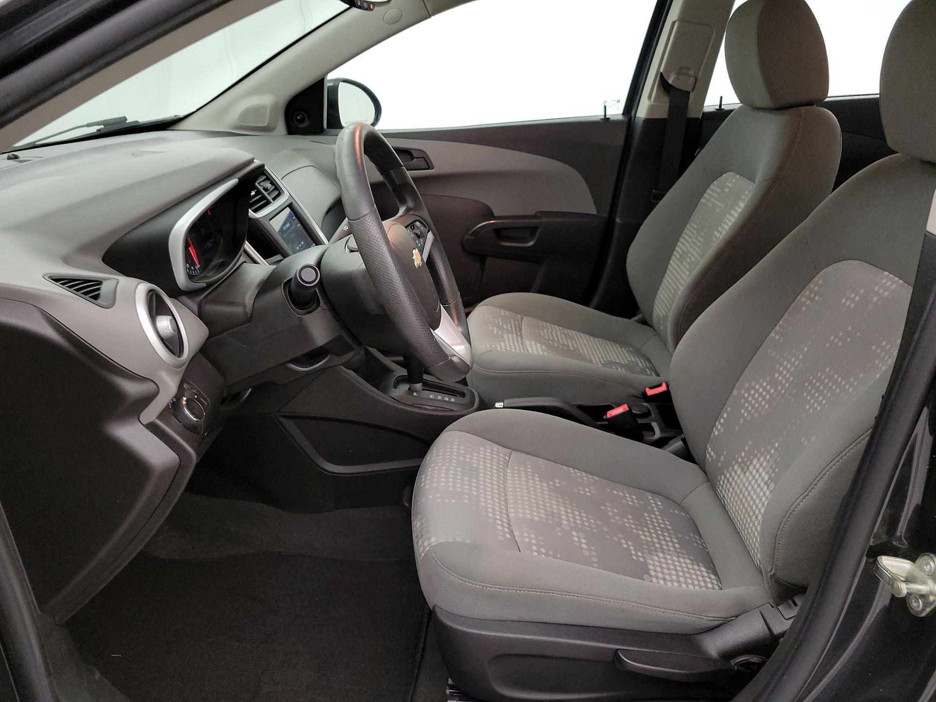 Thumbnail: 2018 Chevrolet Sonic - 11