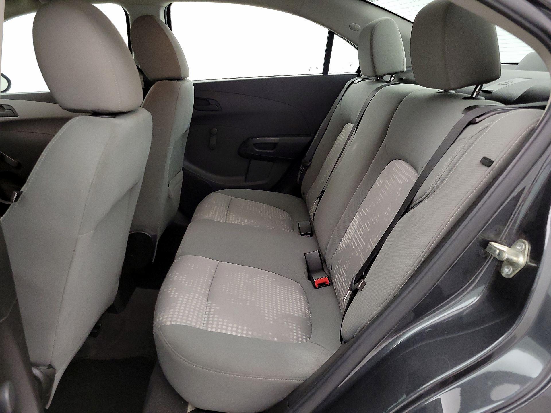 Thumbnail: 2018 Chevrolet Sonic - 19