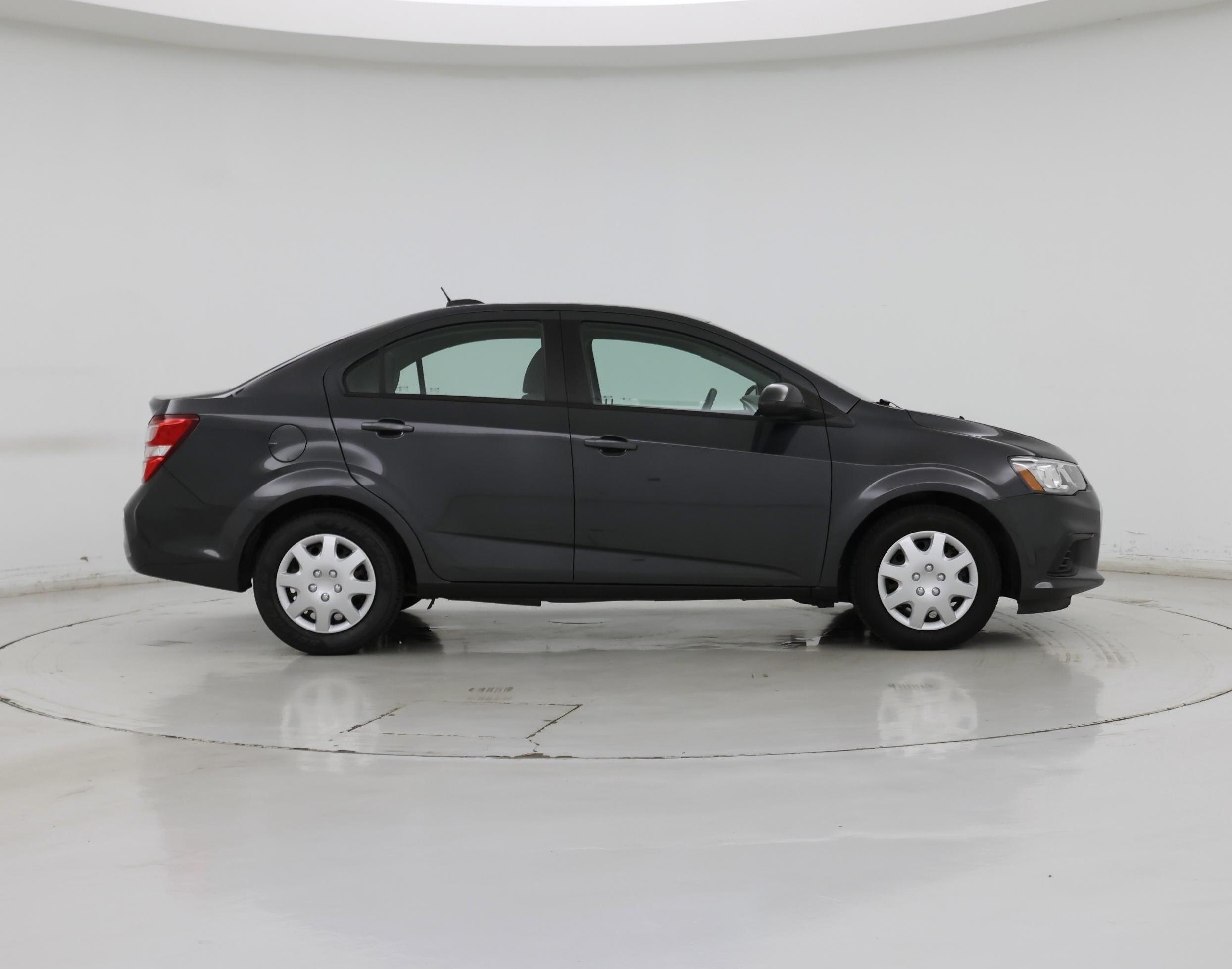 Thumbnail: 2018 Chevrolet Sonic - 7