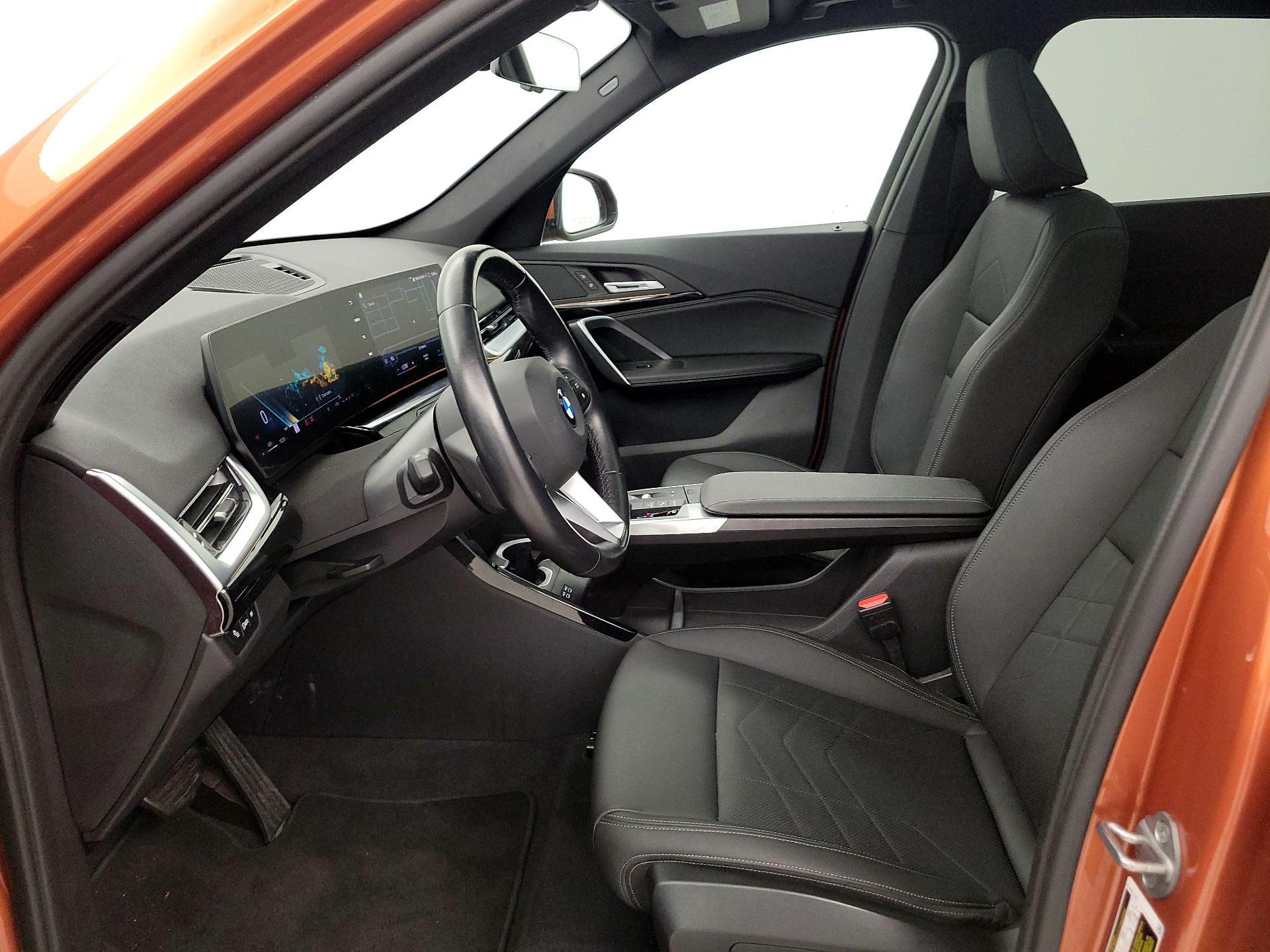 Thumbnail: 2023 BMW X1 - 11