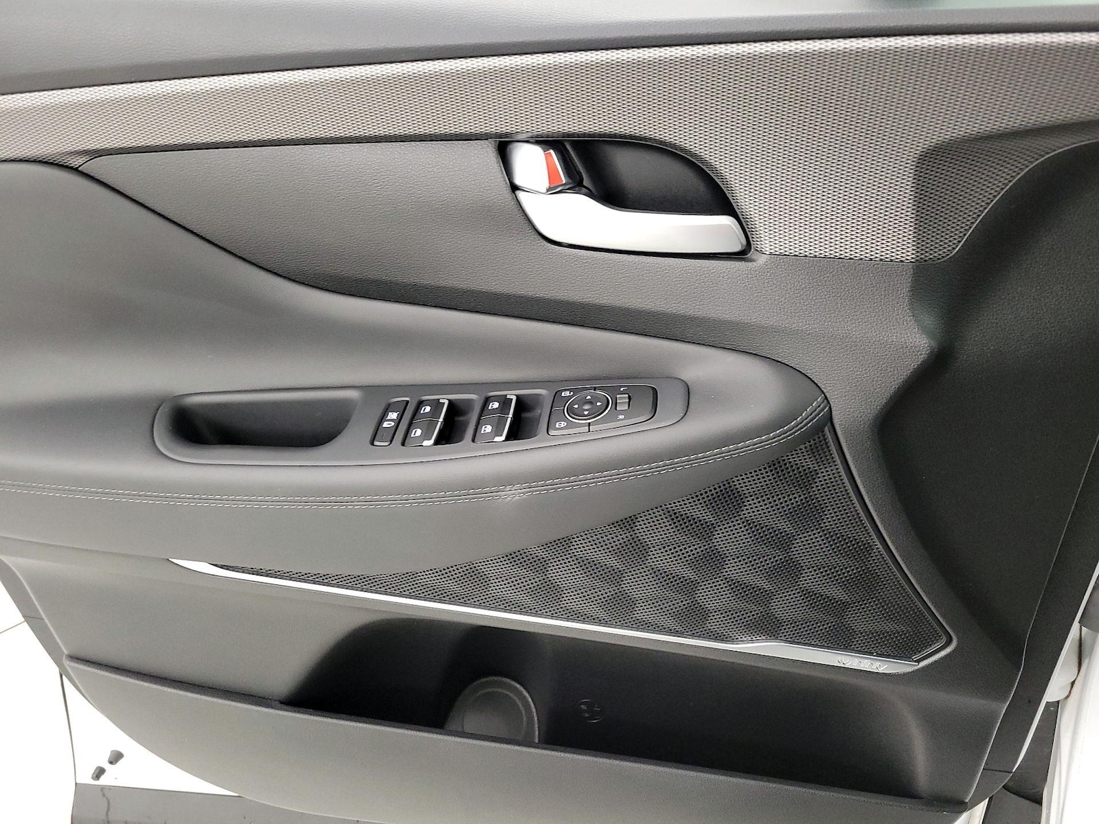 2020 Hyundai Santa Fe SEL - Photo 13