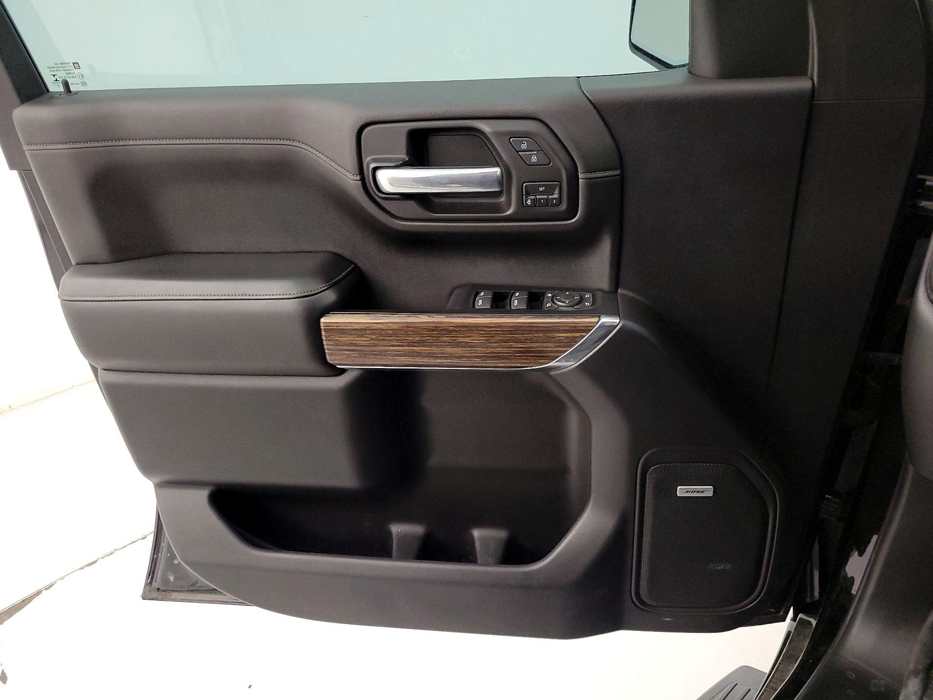 Thumbnail: 2019 Chevrolet Silverado 1500 - 12