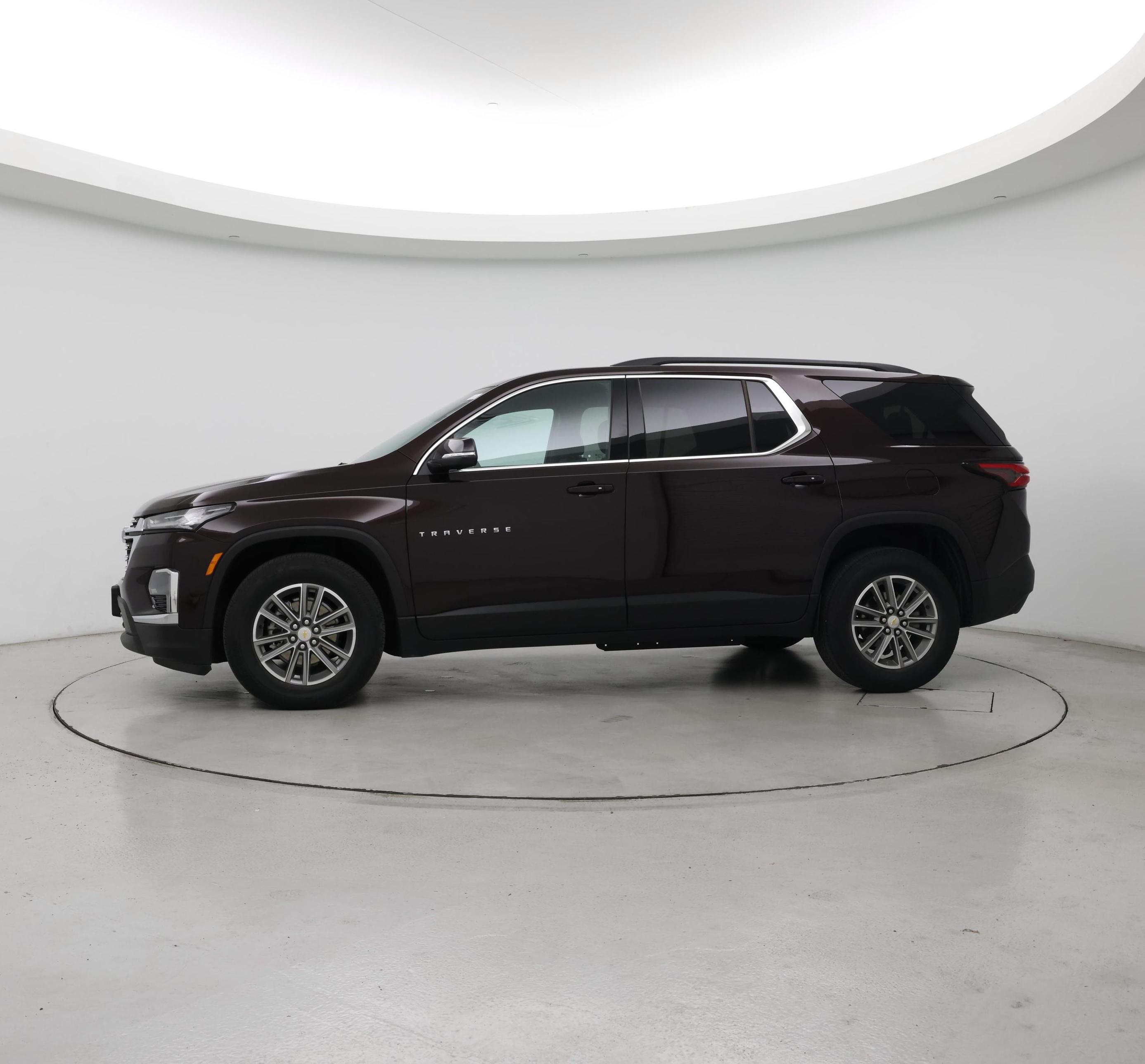 Thumbnail: 2023 Chevrolet Traverse - 3
