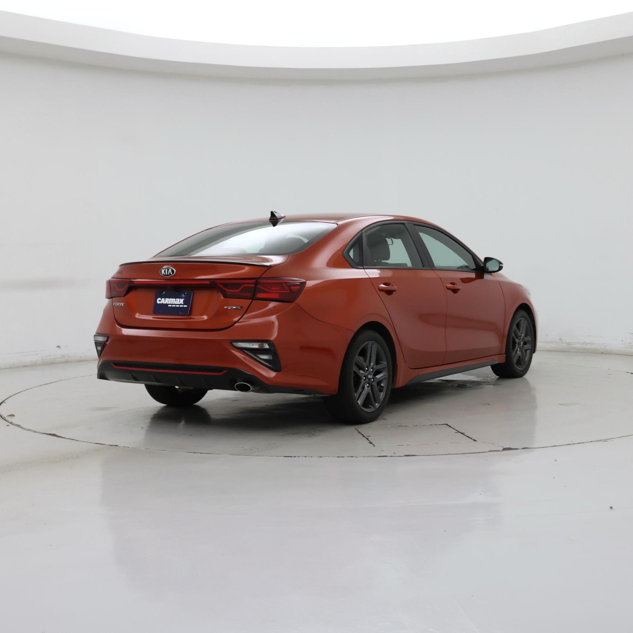 Thumbnail: 2020 Kia Forte - 8