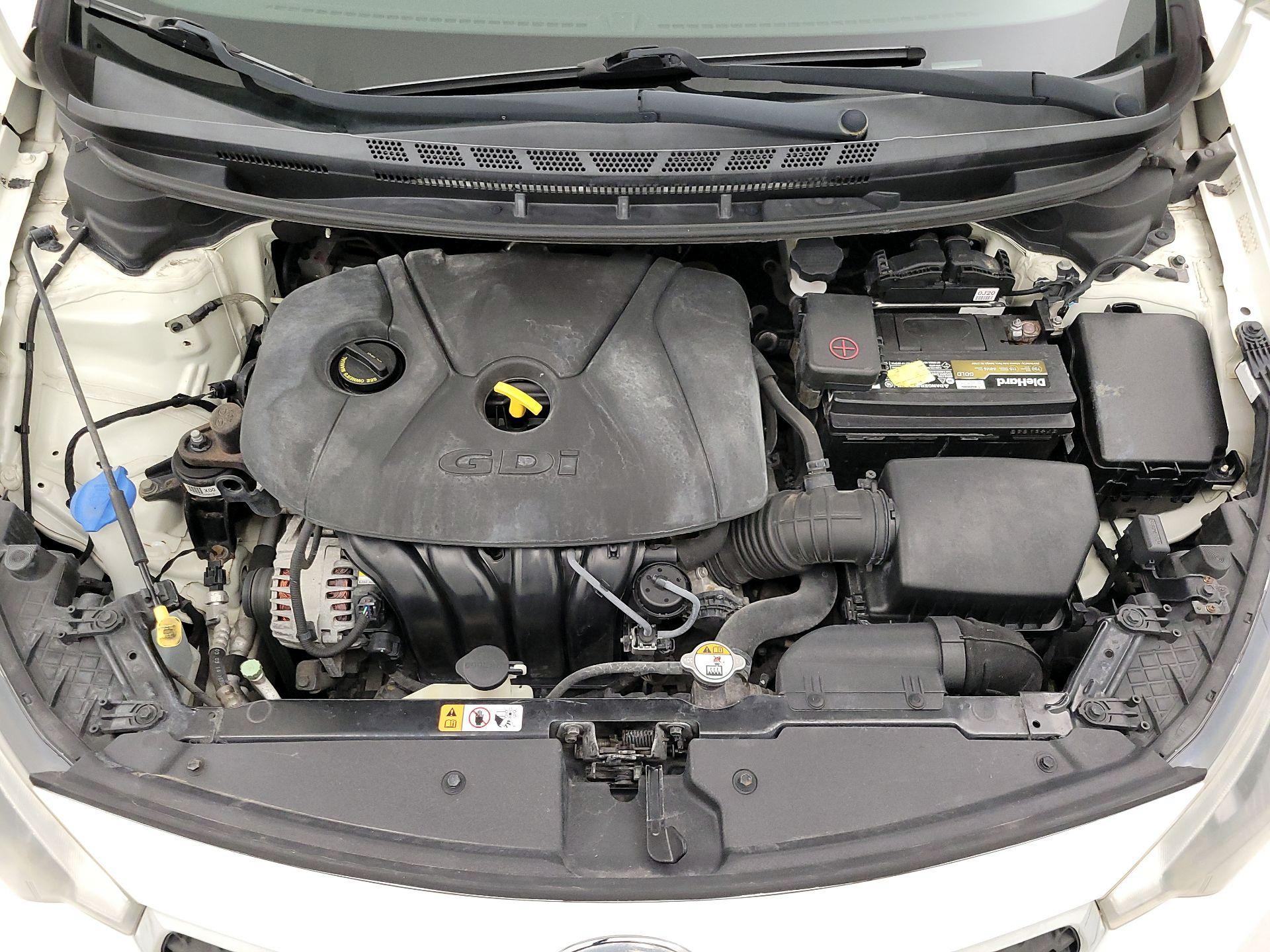 Thumbnail: 2015 Kia Forte - 20