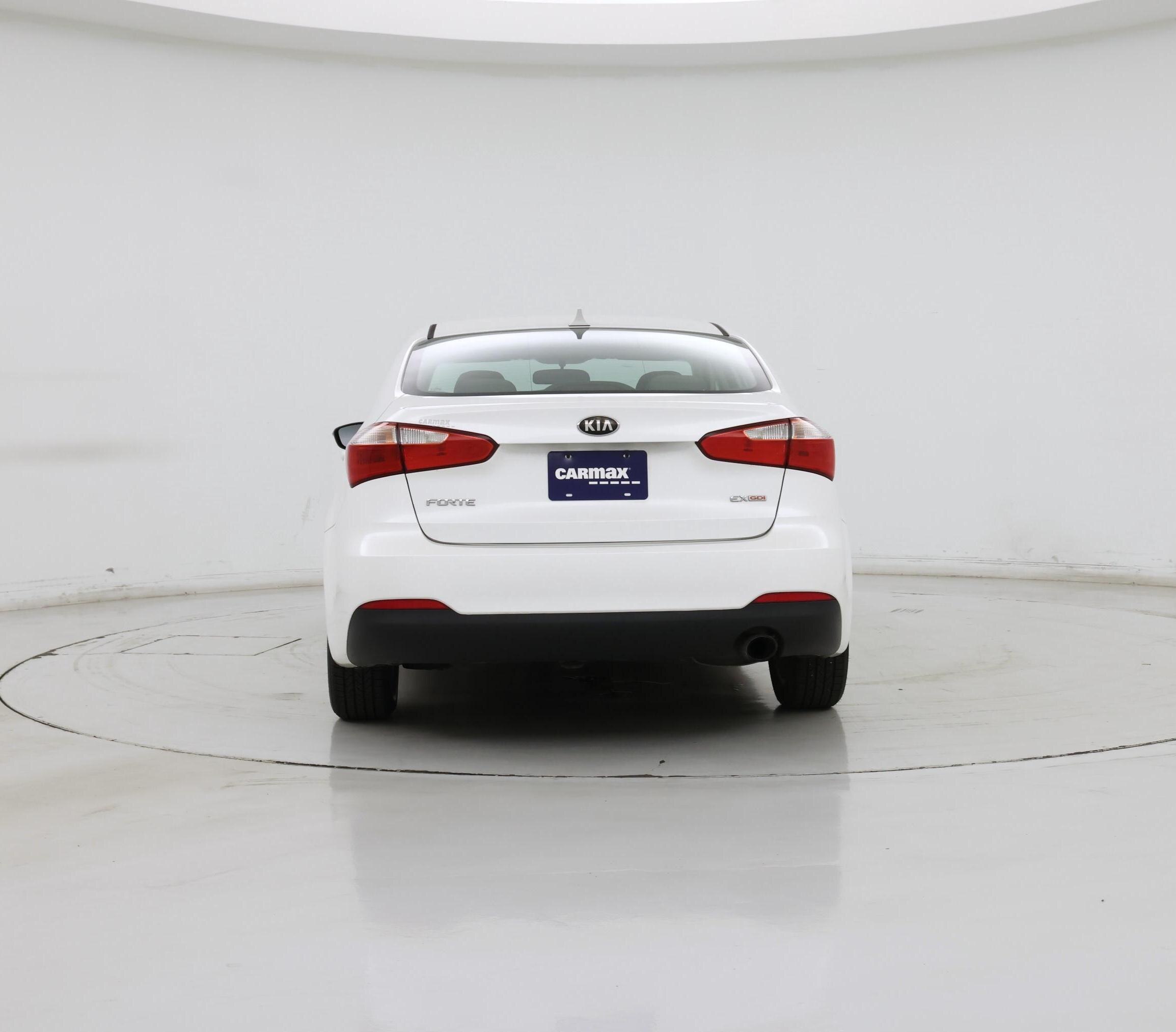 Thumbnail: 2015 Kia Forte - 6