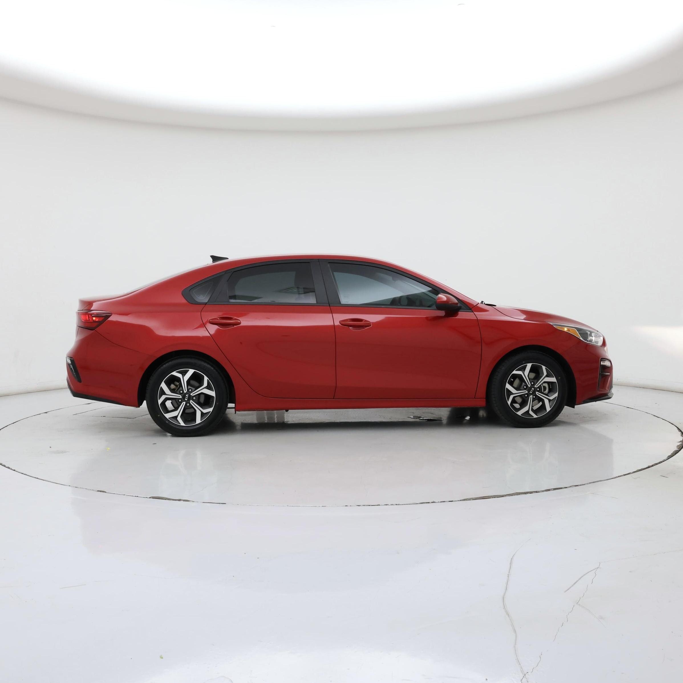 Thumbnail: 2021 Kia Forte - 7