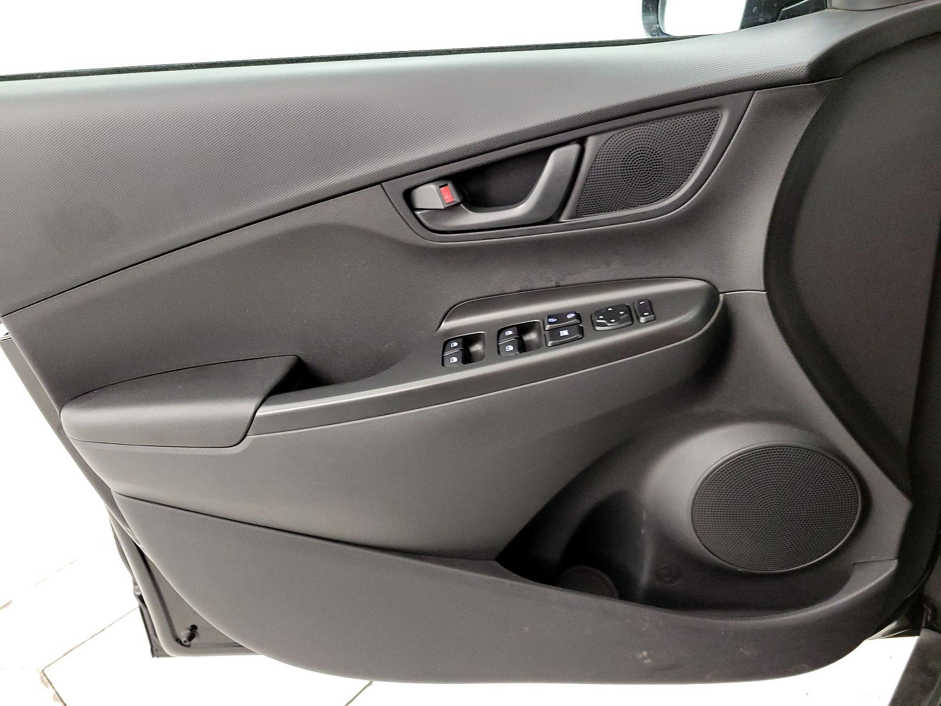 Thumbnail: 2023 Hyundai Kona - 12