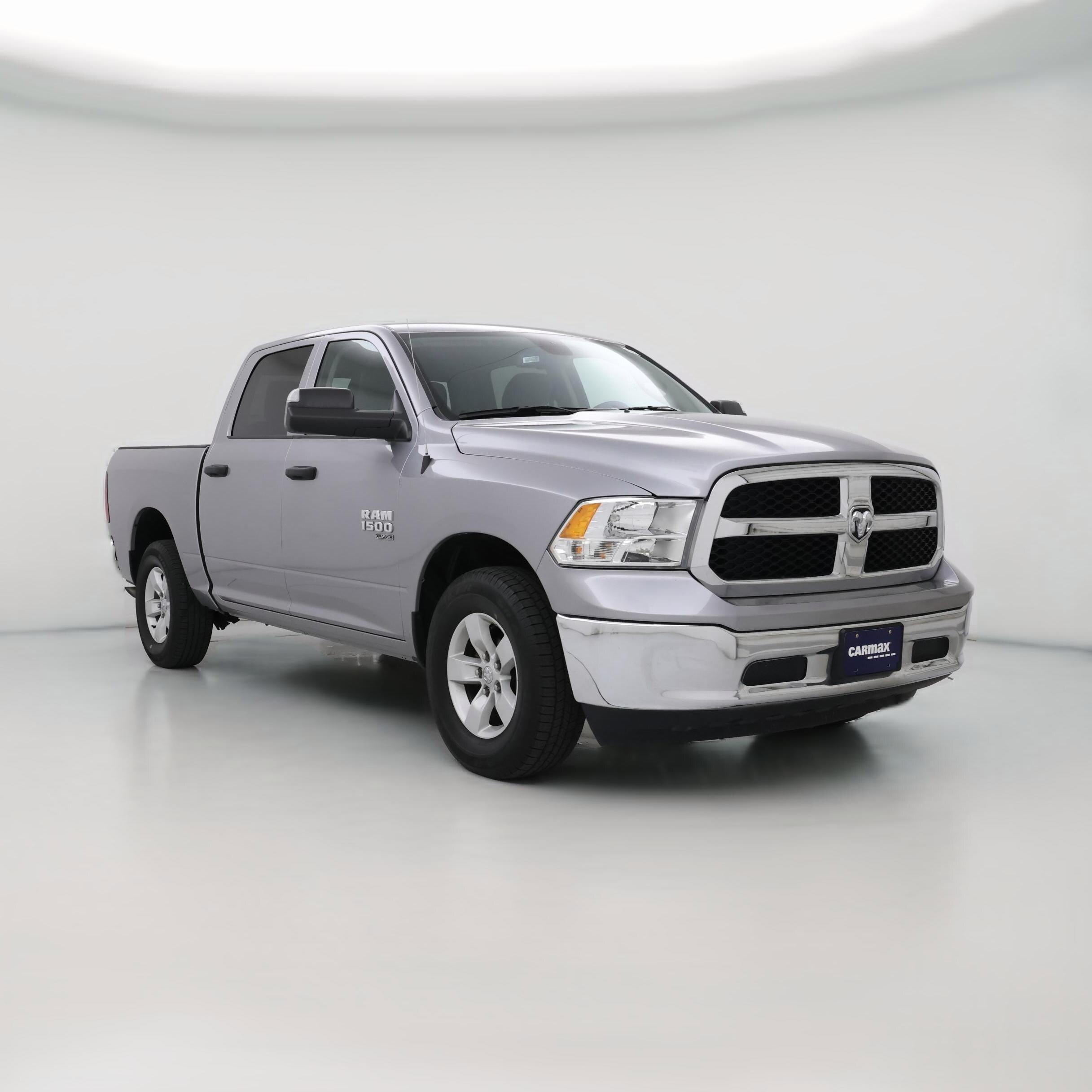 Thumbnail: 2023 RAM 1500 Classic - 1
