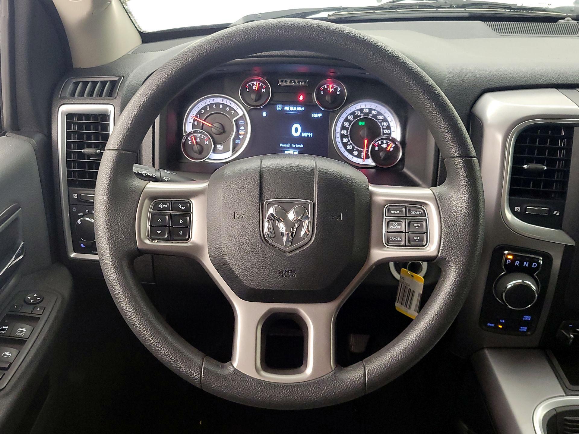 Thumbnail: 2023 RAM 1500 Classic - 10