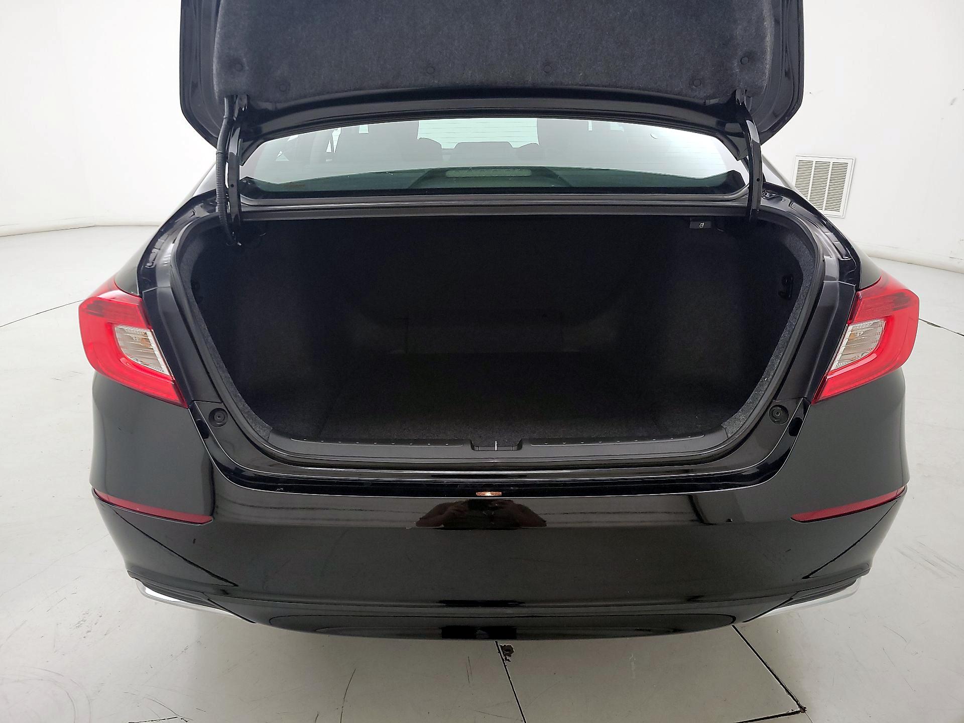 Thumbnail: 2020 Honda Accord - 20