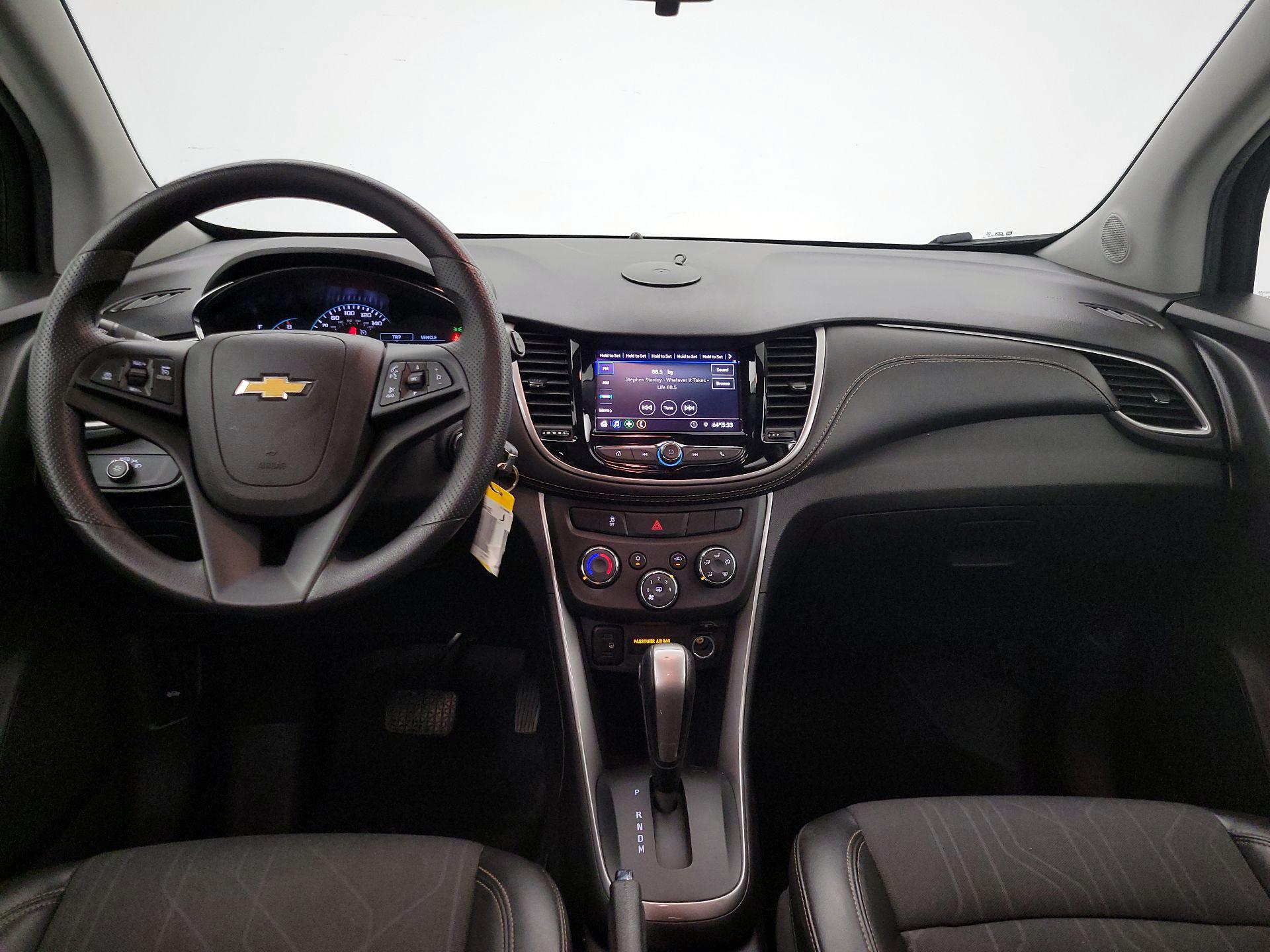 Thumbnail: 2021 Chevrolet Trax - 9