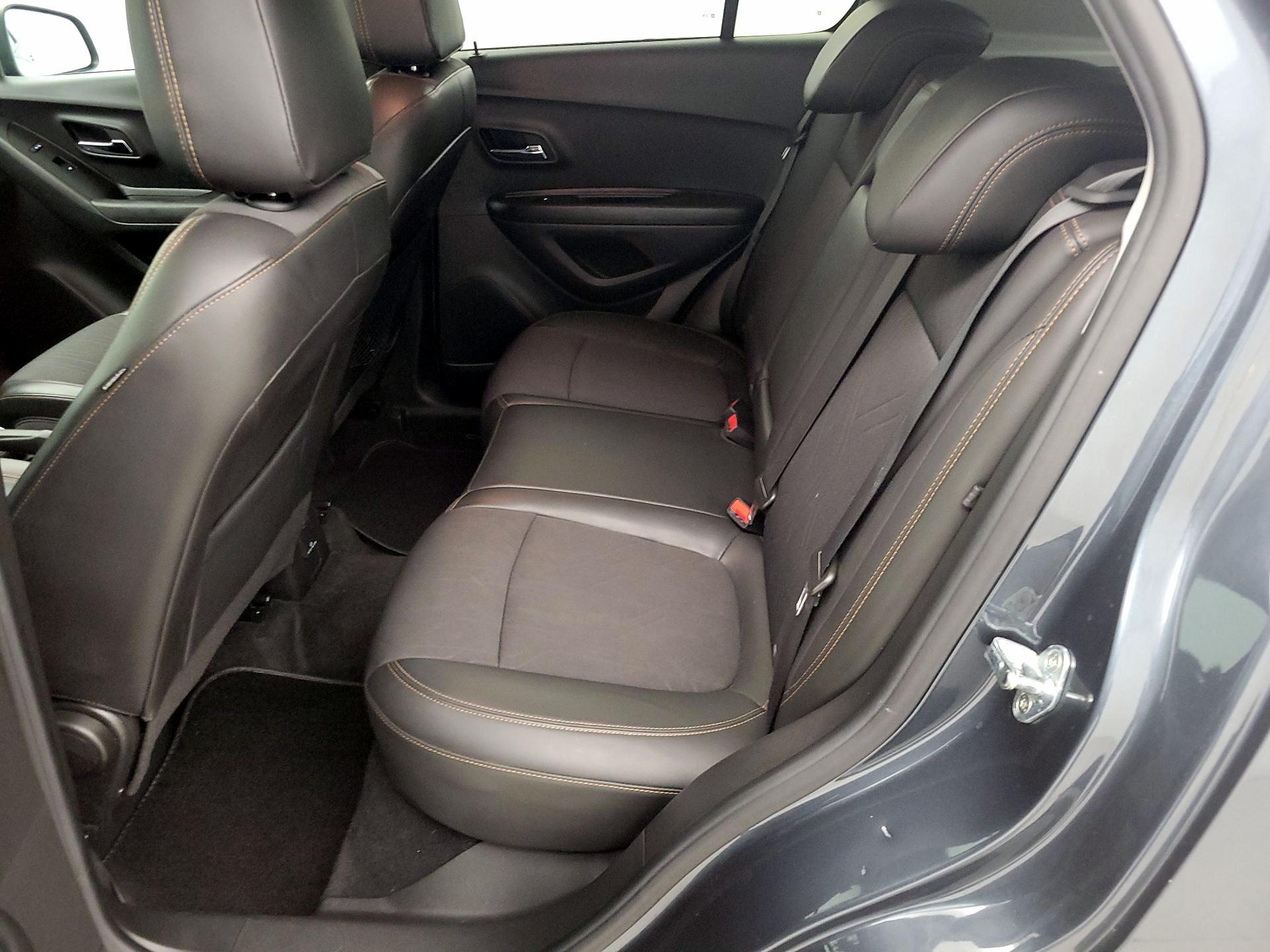Thumbnail: 2021 Chevrolet Trax - 19