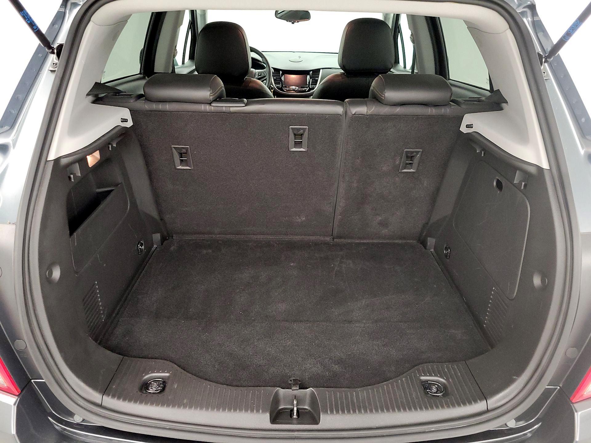 Thumbnail: 2021 Chevrolet Trax - 20