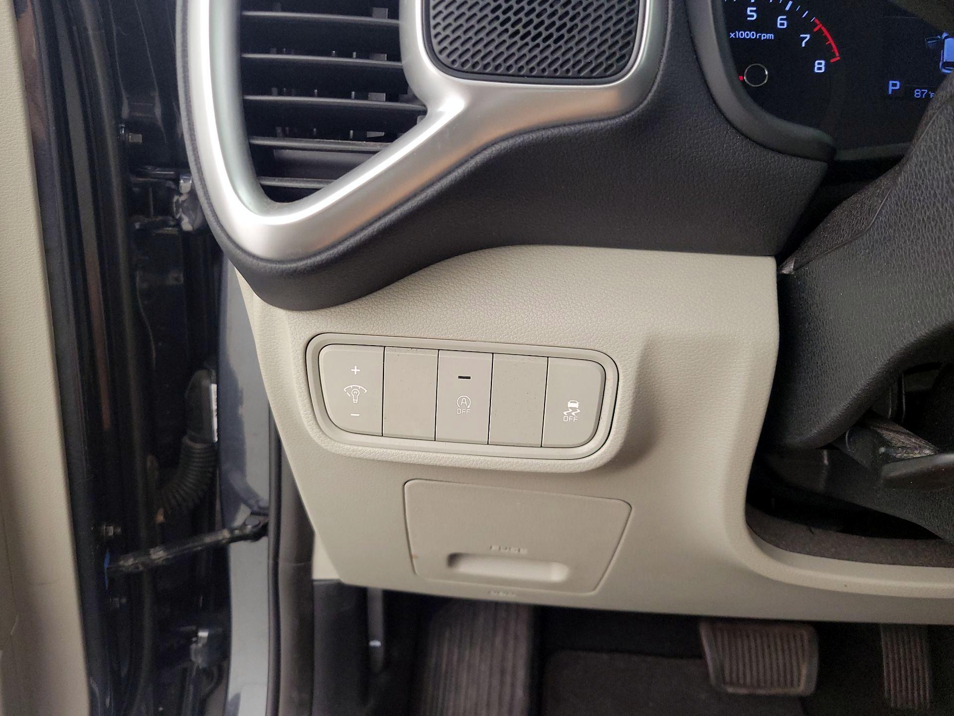 Thumbnail: 2020 Kia Soul - 13