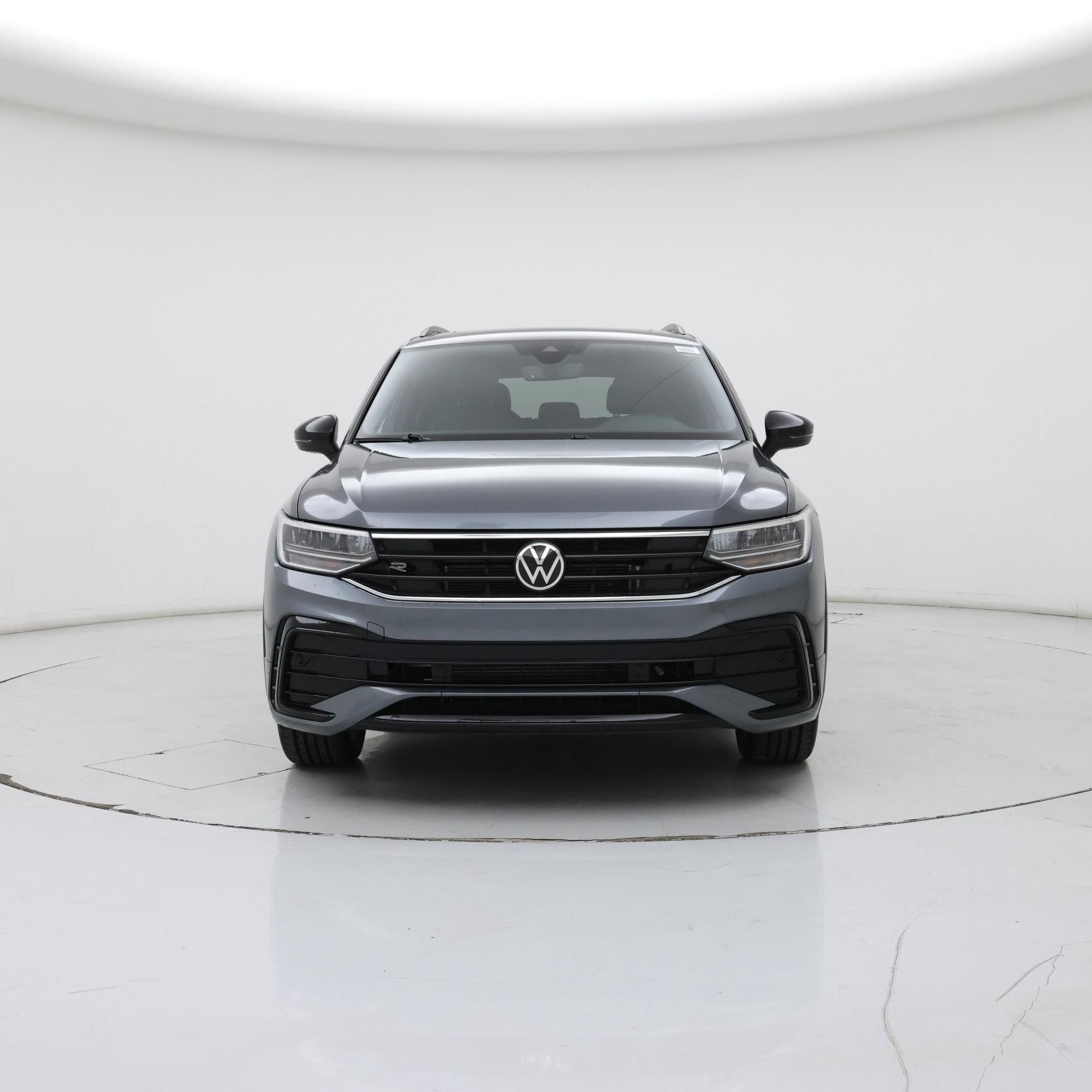 Thumbnail: 2022 Volkswagen Tiguan - 5